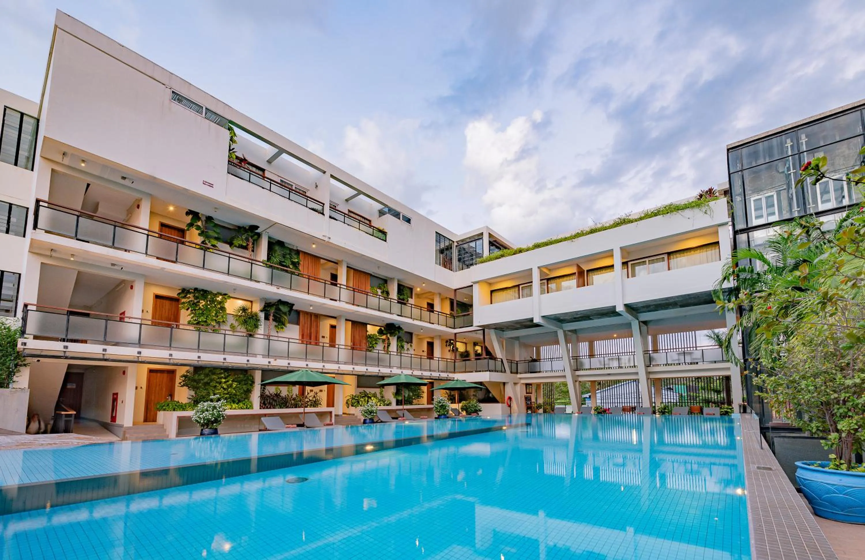 Property building in Somadevi Residence