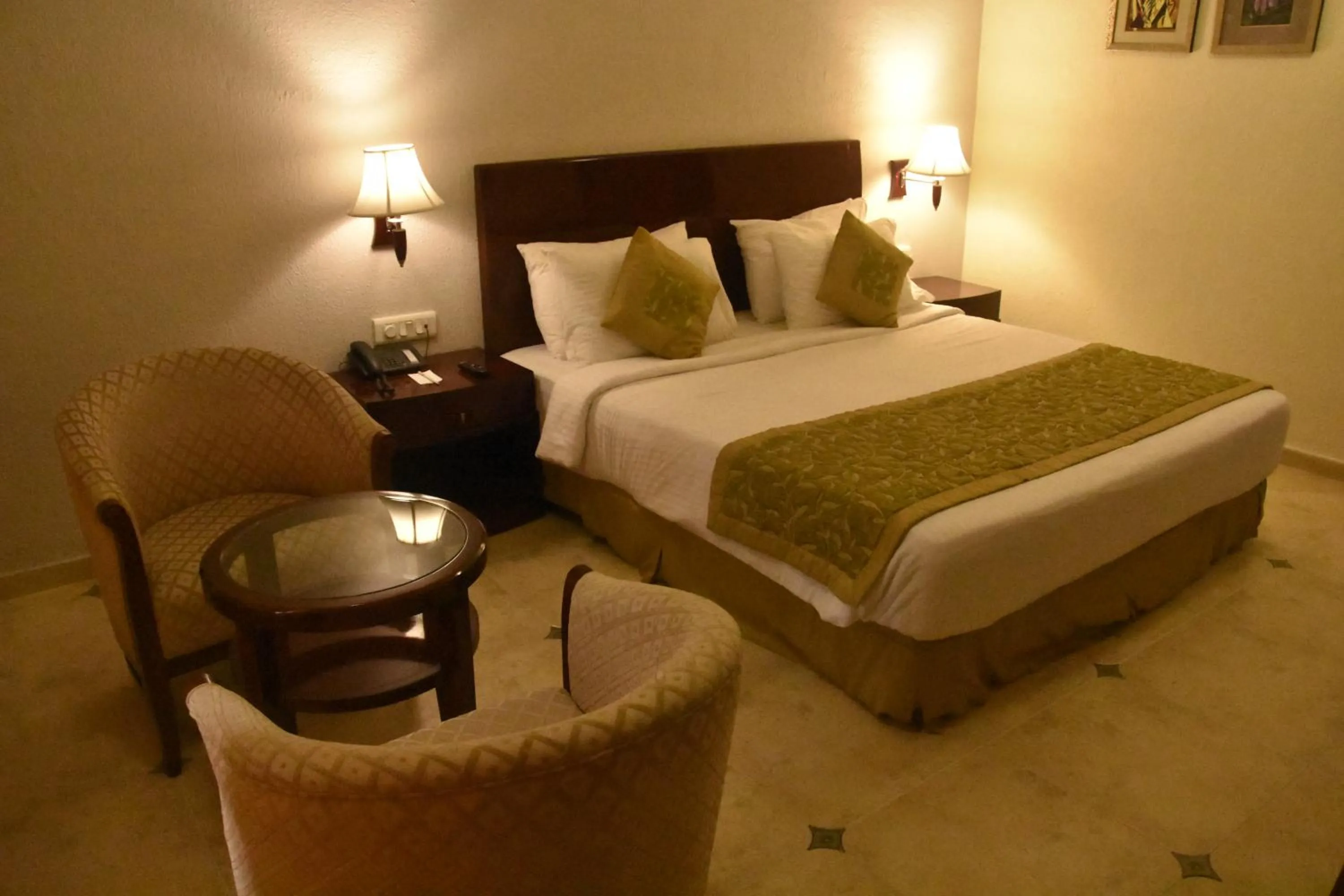 Bedroom in The White Hotel Katra, a member of Radisson Individuals