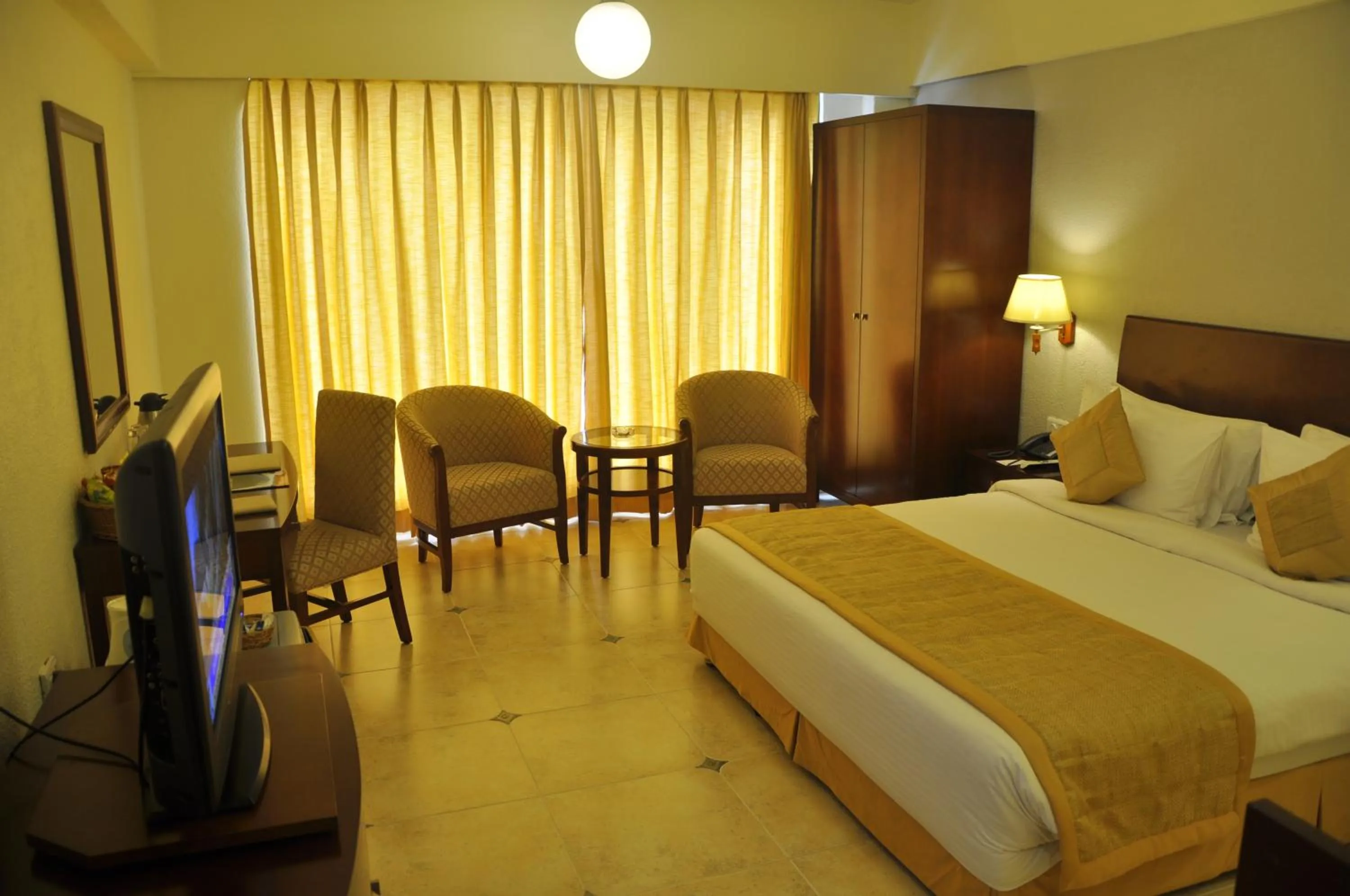 Bedroom in The White Hotel Katra, a member of Radisson Individuals