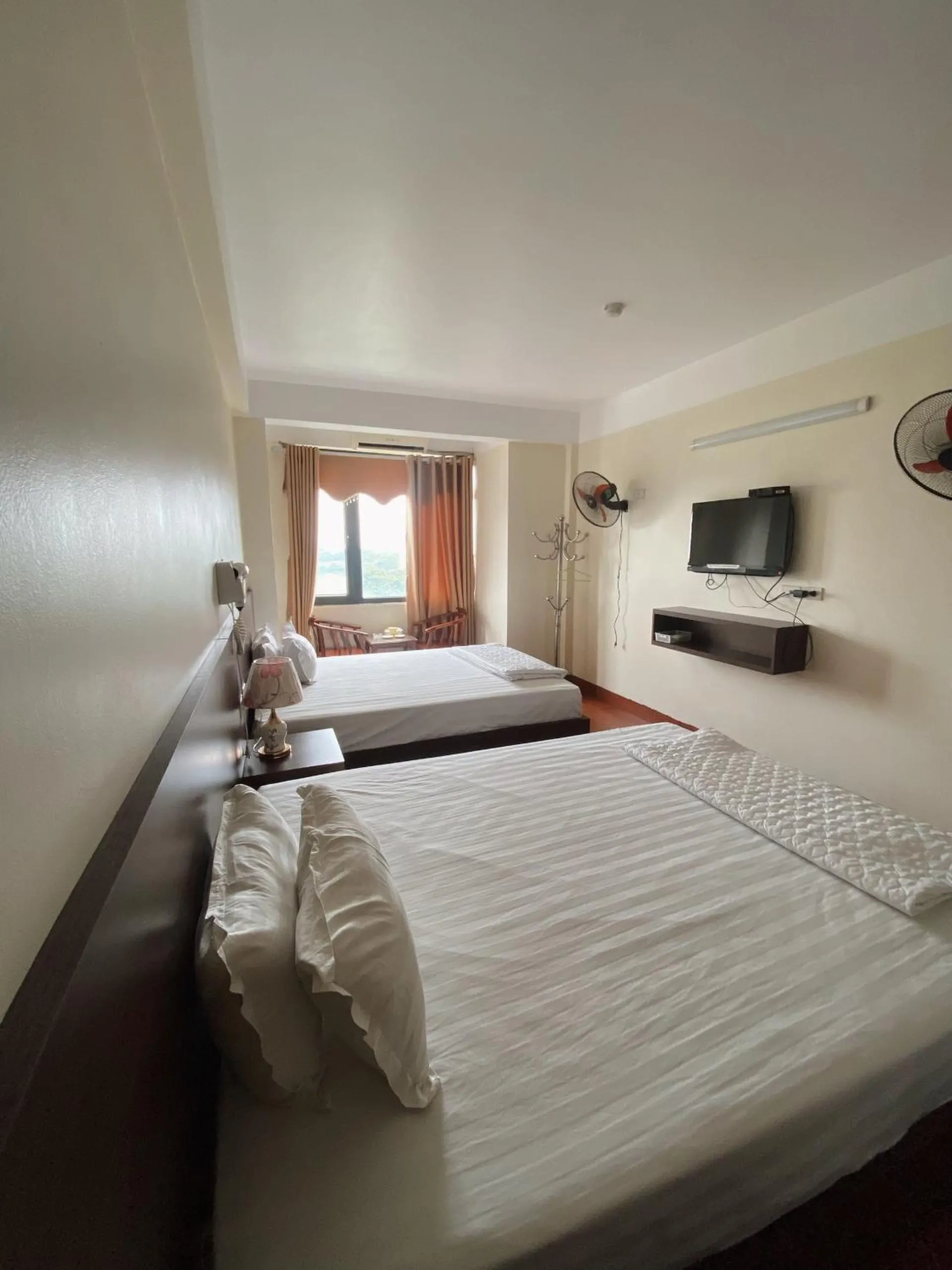 Bedroom, Bed in Noi Bai Airport Hotel