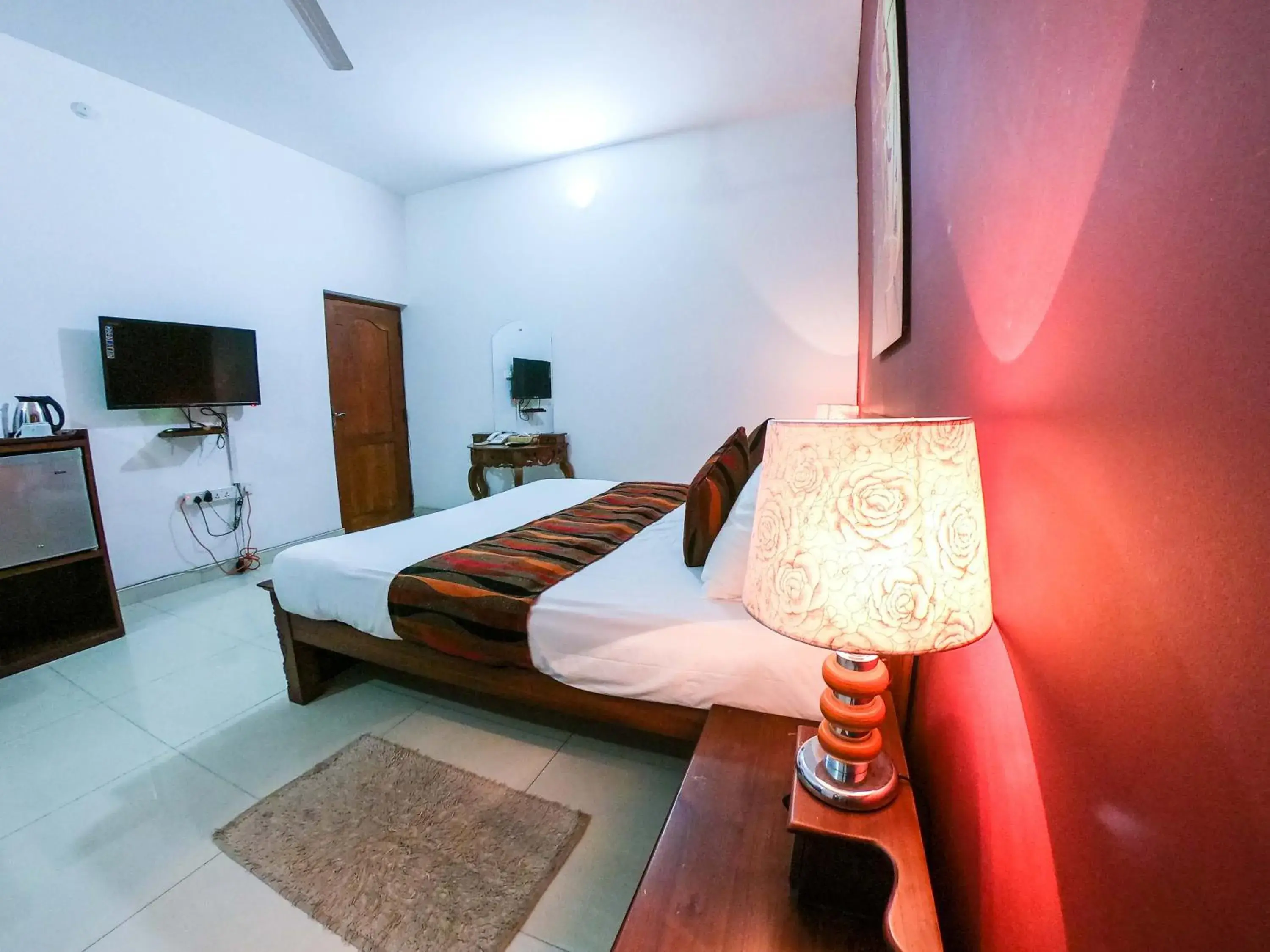 Superior King Room in Romance Hills Hotel Superior King Room in Romance Hills Hotel