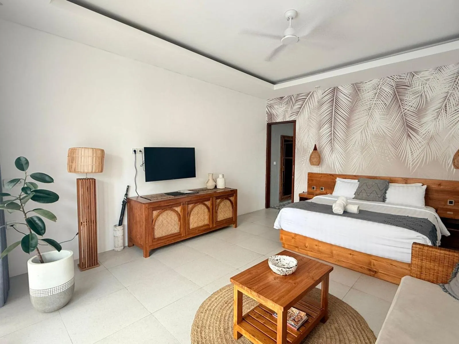 Bed in Santai Suites Nusa Dua-Adults Only