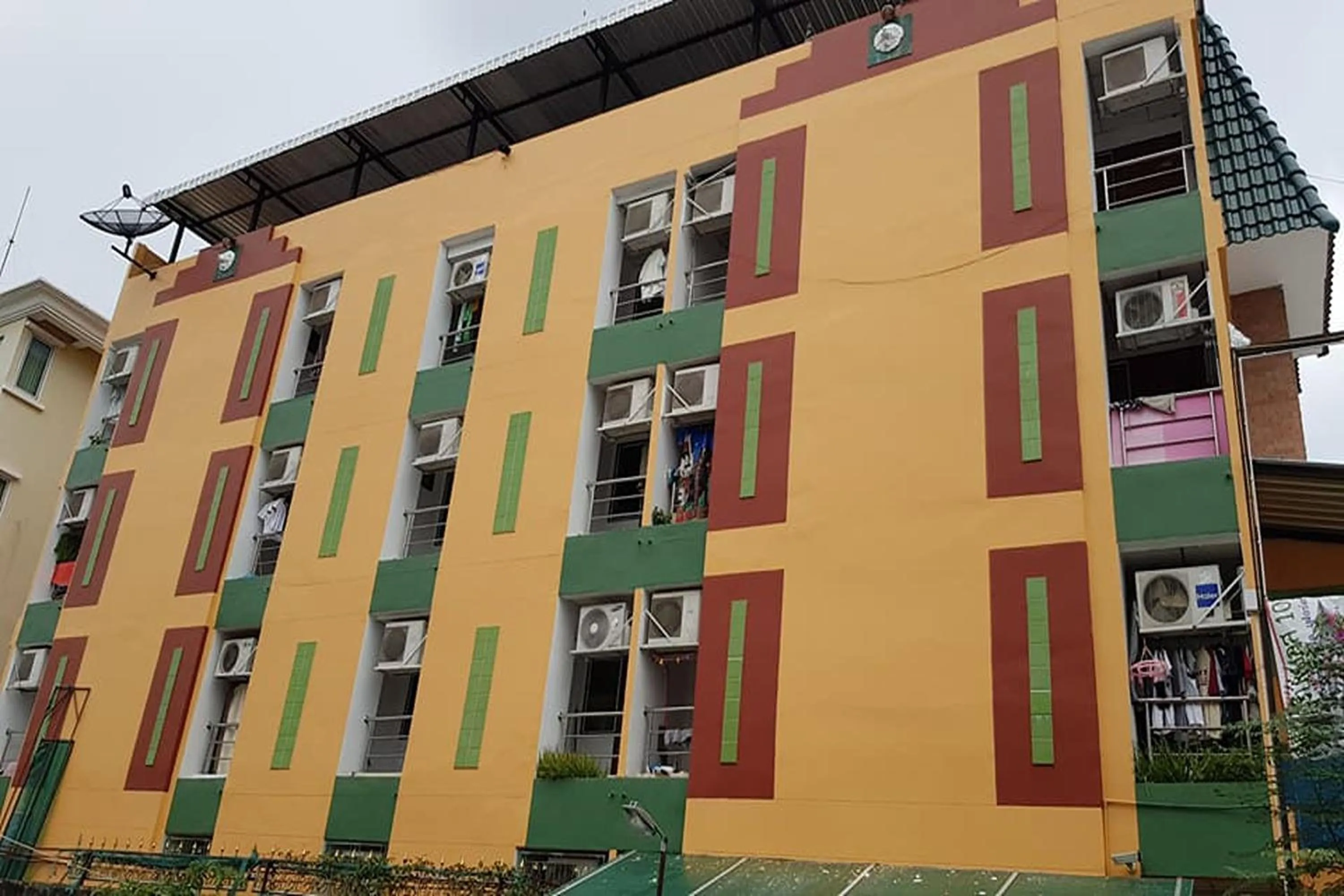 Property building in Green Place 107