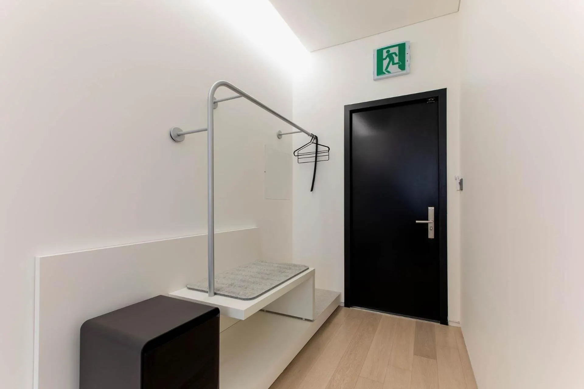 La Scene Hotel