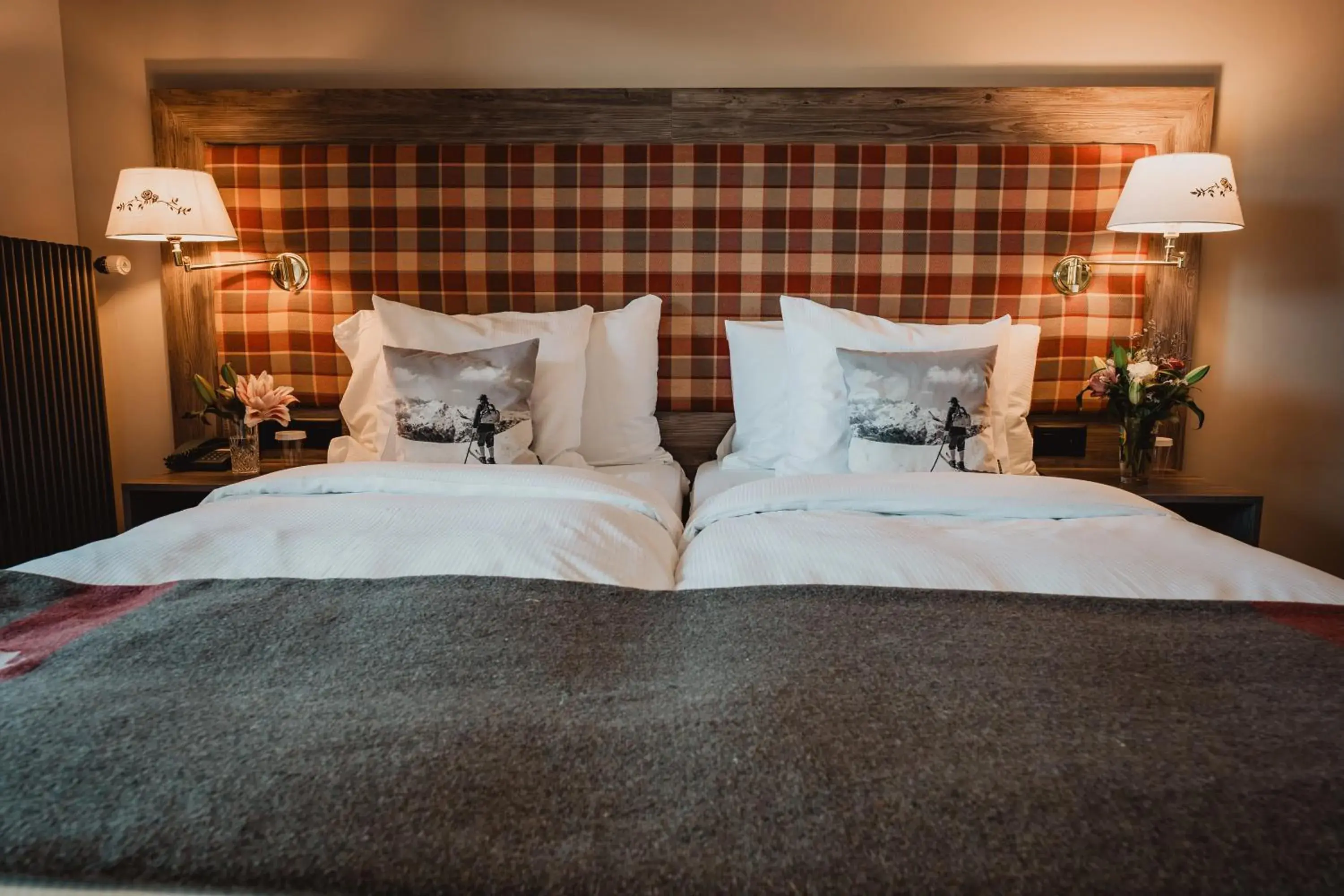 Cozy Double Room with Balcony - single occupancy in Hotel Bristol Verbier Cozy Double Room with Balcony - single occupancy in Hotel Bristol Verbier