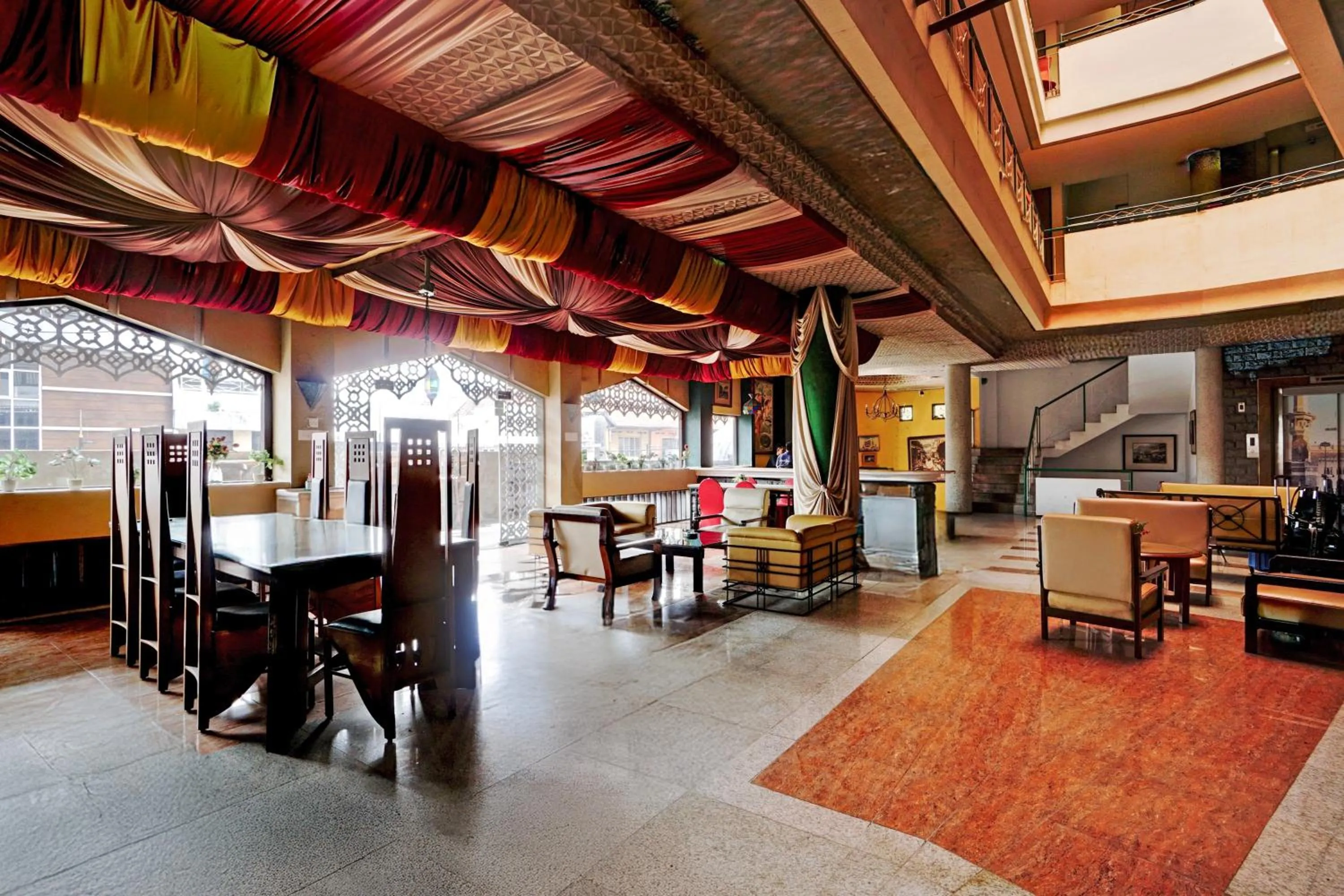 Lobby or reception in Hotel O Chinatown Near Ampel Formerly Hotel Novera