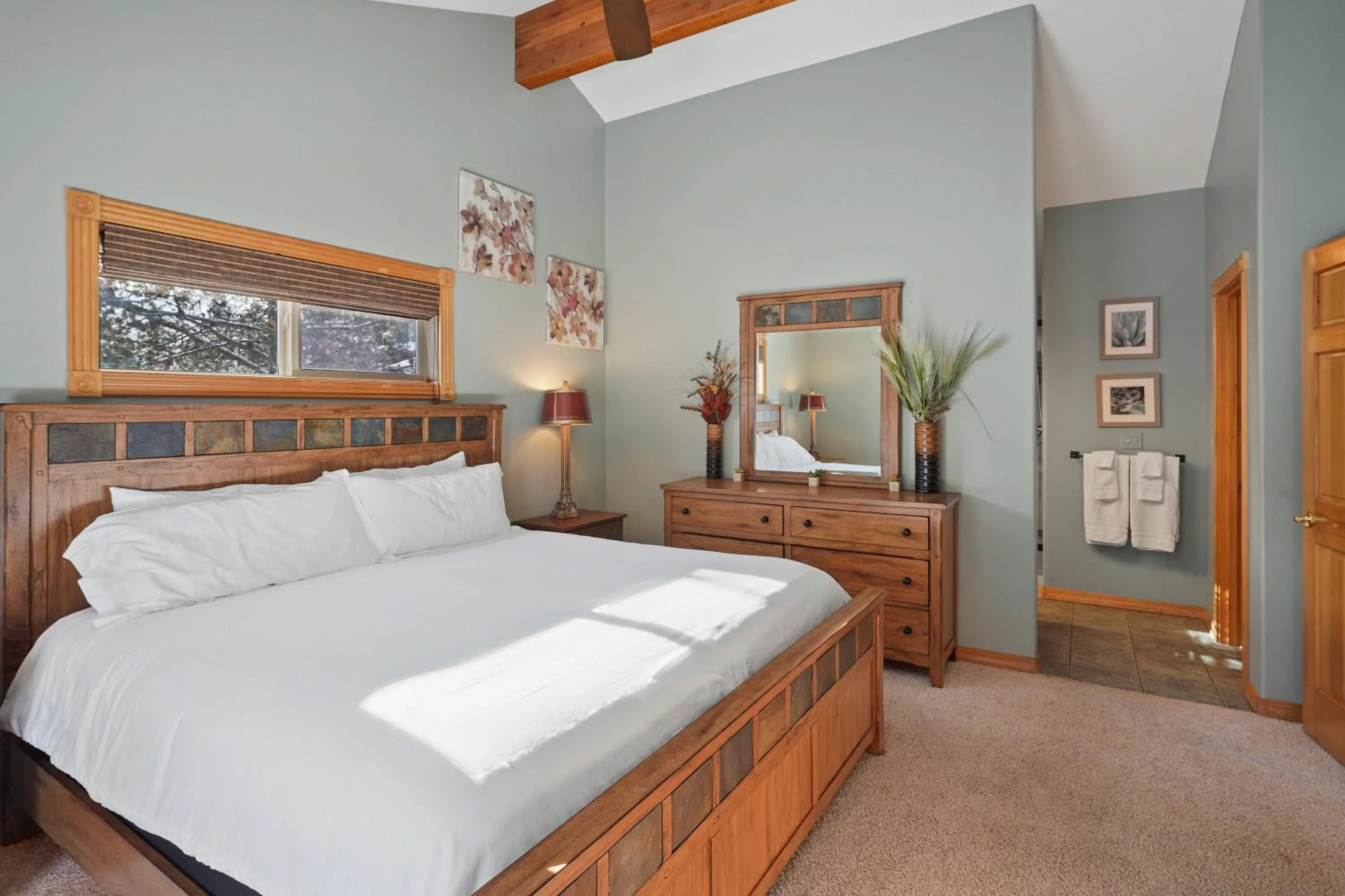 Bed in 2 Sarazen