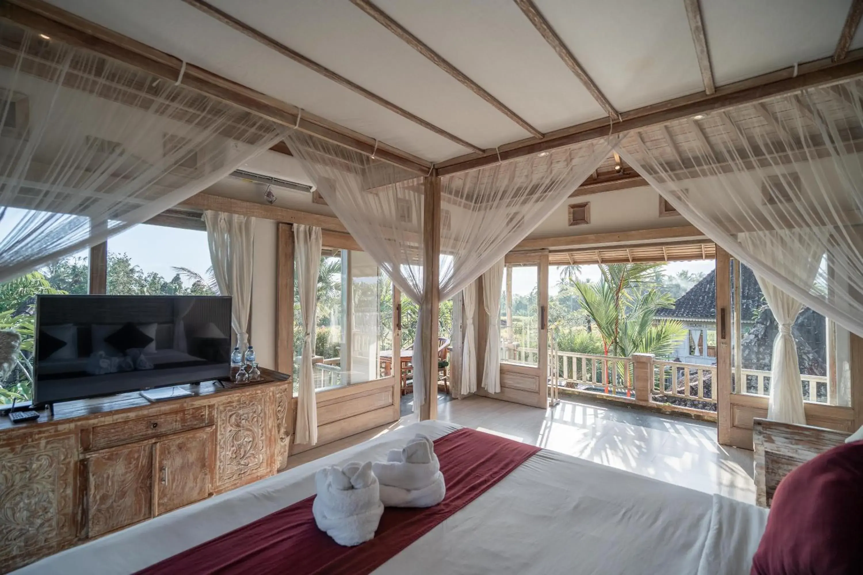 Deluxe Double Room in Uma Caming Villa Ubud Deluxe Double Room in Uma Caming Villa Ubud