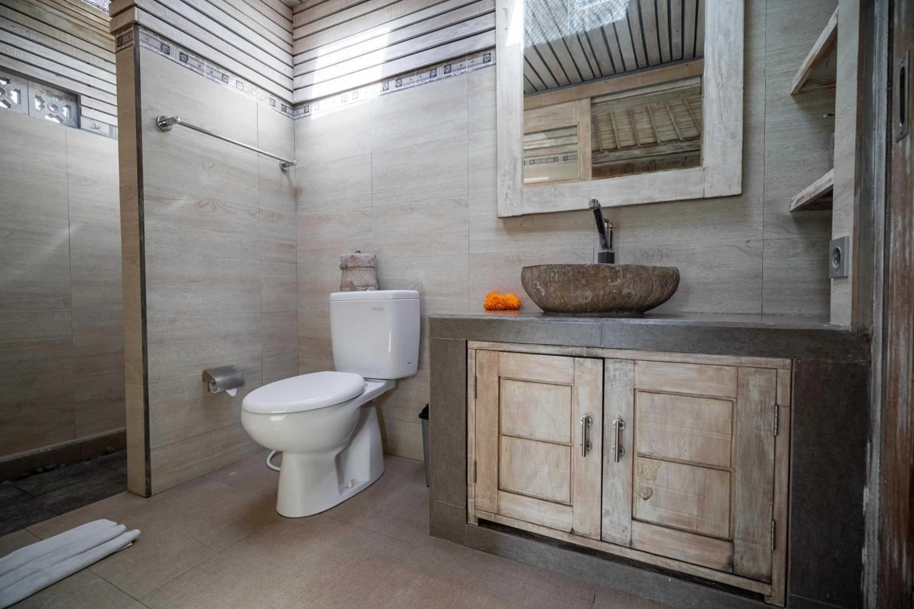 Shower in Uma Caming Villa Ubud