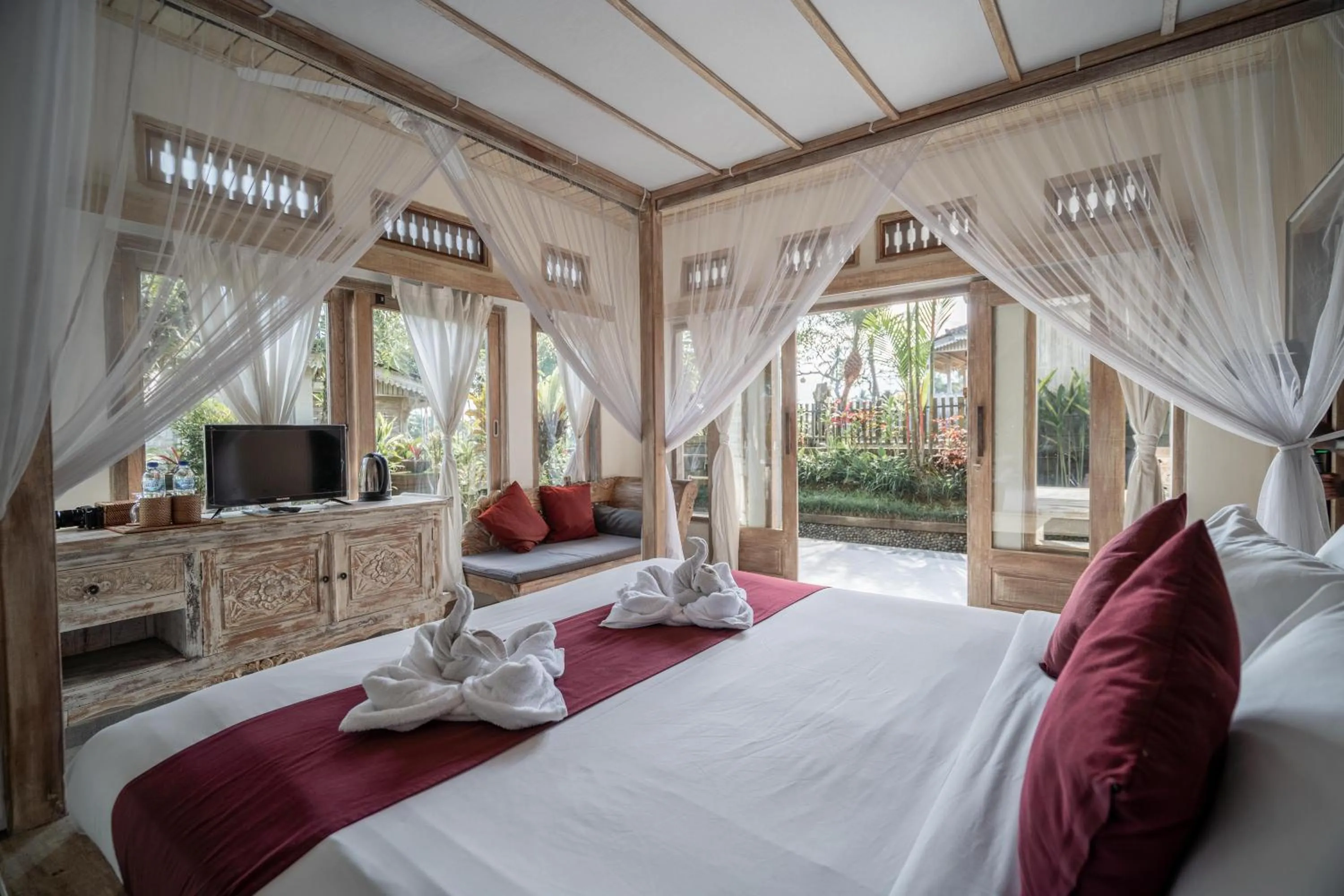 Bed in Uma Caming Villa Ubud