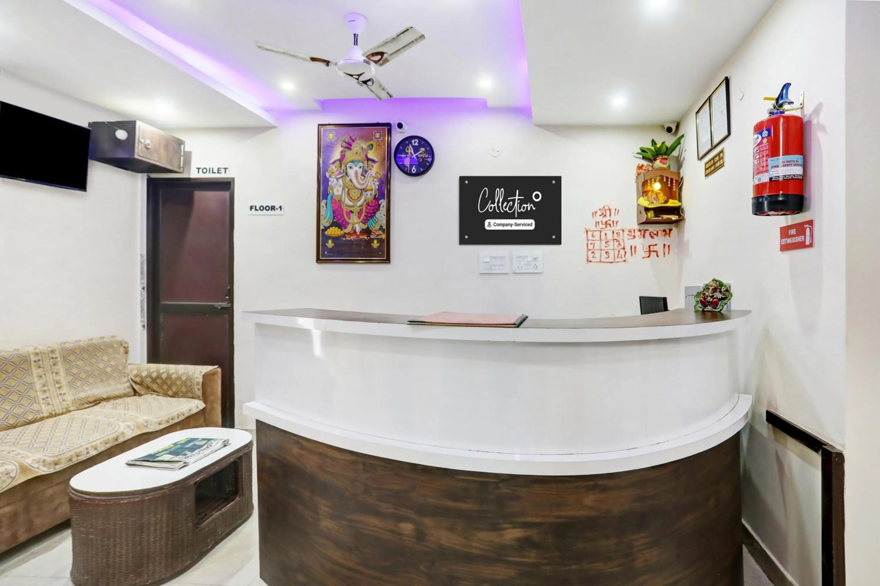 Super Collection O Danapur Near Railway Station