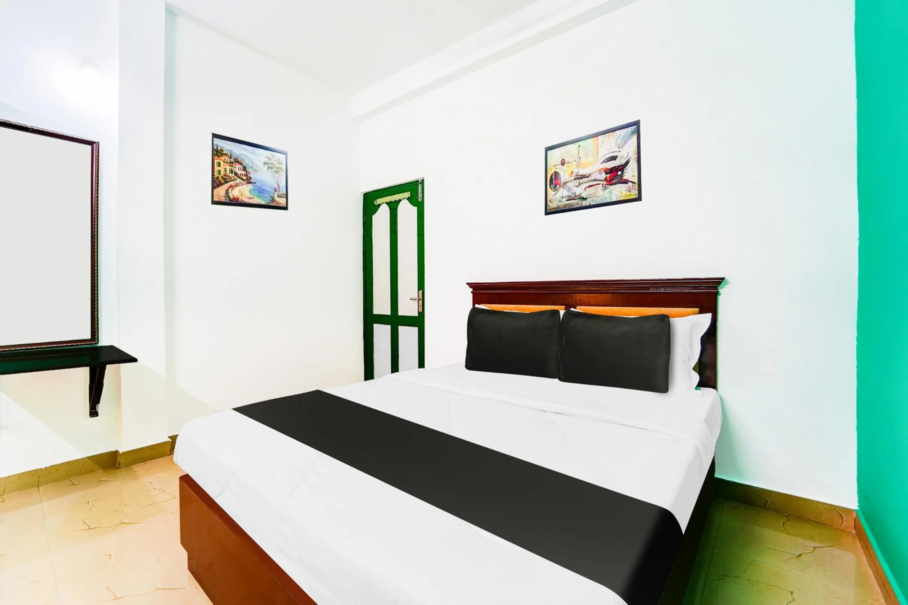 Bedroom, Bed in Hotel O Vennala Near Palarivattom