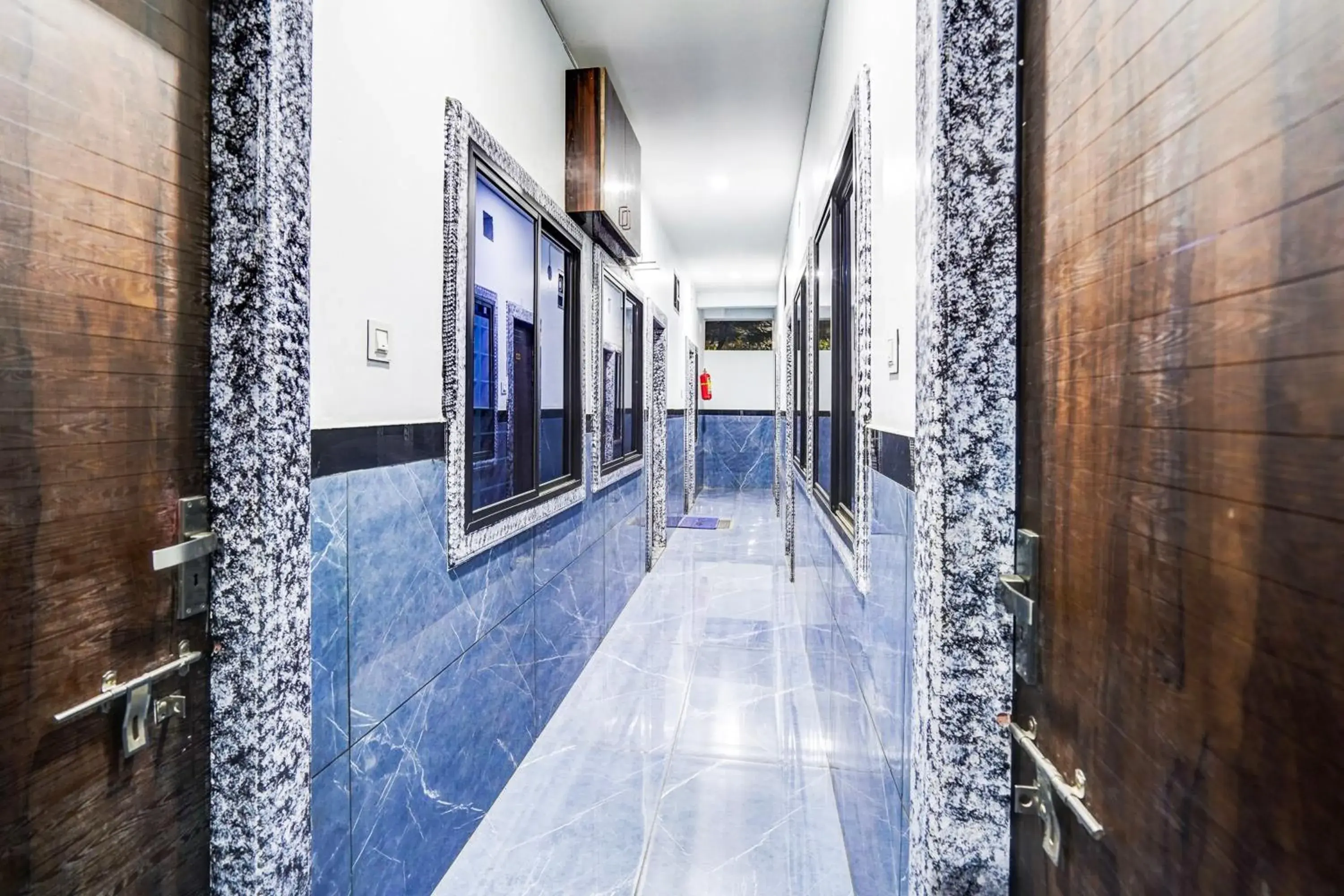 Lobby or reception in Hotel O Convention Centre Indore Formerly Madhur Shree Lobby or reception in Hotel O Convention Centre Indore Formerly Madhur Shree