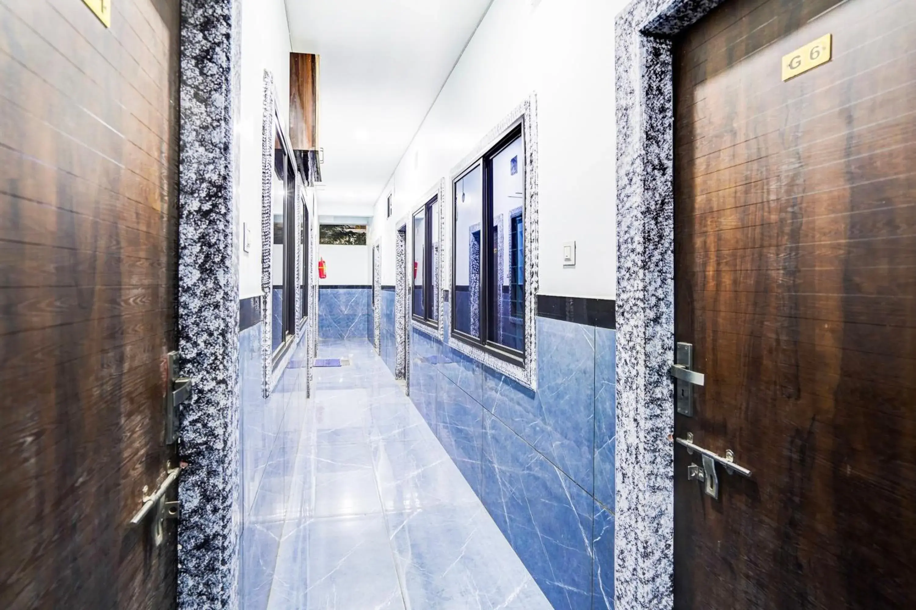 Lobby or reception in Hotel O Convention Centre Indore Formerly Madhur Shree Lobby or reception in Hotel O Convention Centre Indore Formerly Madhur Shree