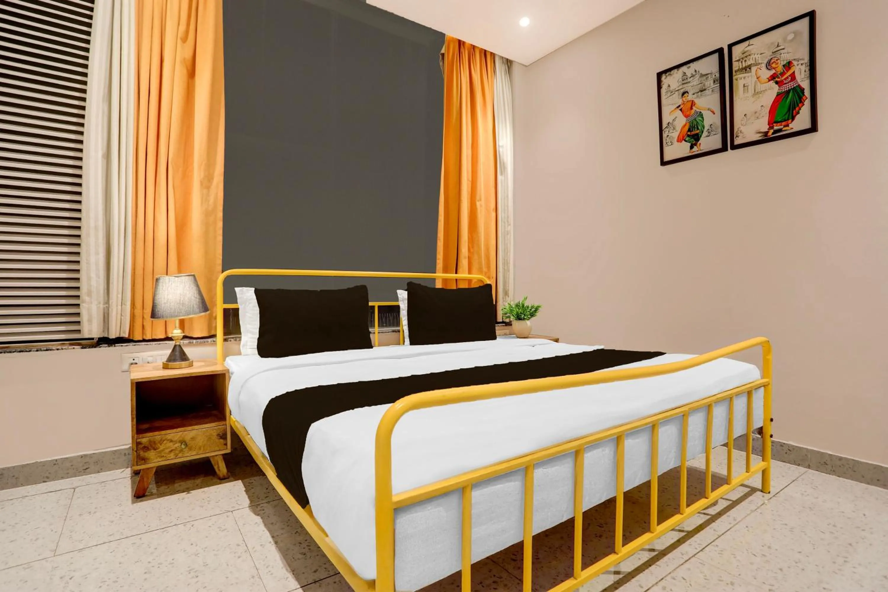 Bedroom, Bed in Super Townhouse Vaishali Nagar Jaipur Formerly Pentagon Boutique Hotel