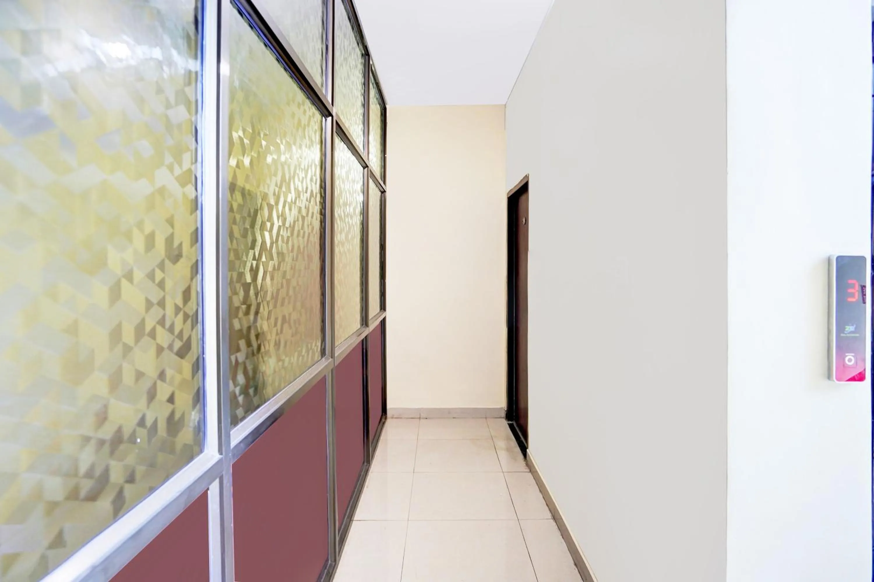 Lobby or reception in Super Hotel O BLW Kakarmatta Near Banaras Junction