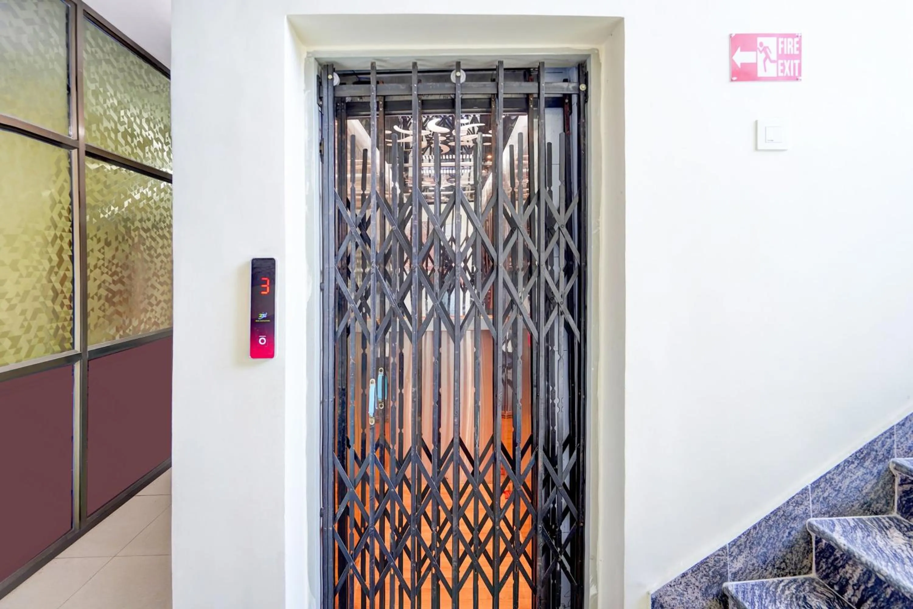 Lobby or reception in Super Hotel O BLW Kakarmatta Near Banaras Junction