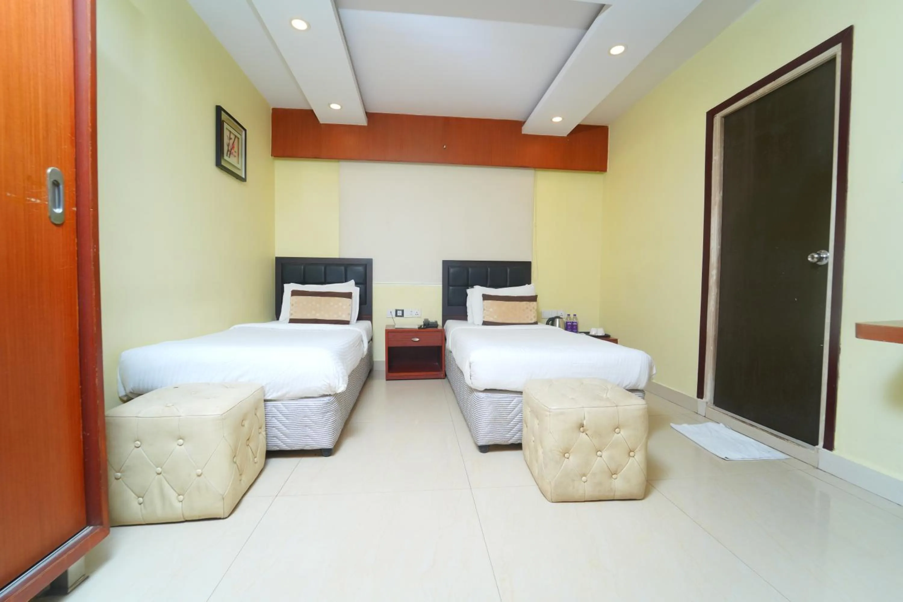 Hotel Diamonds Pearl