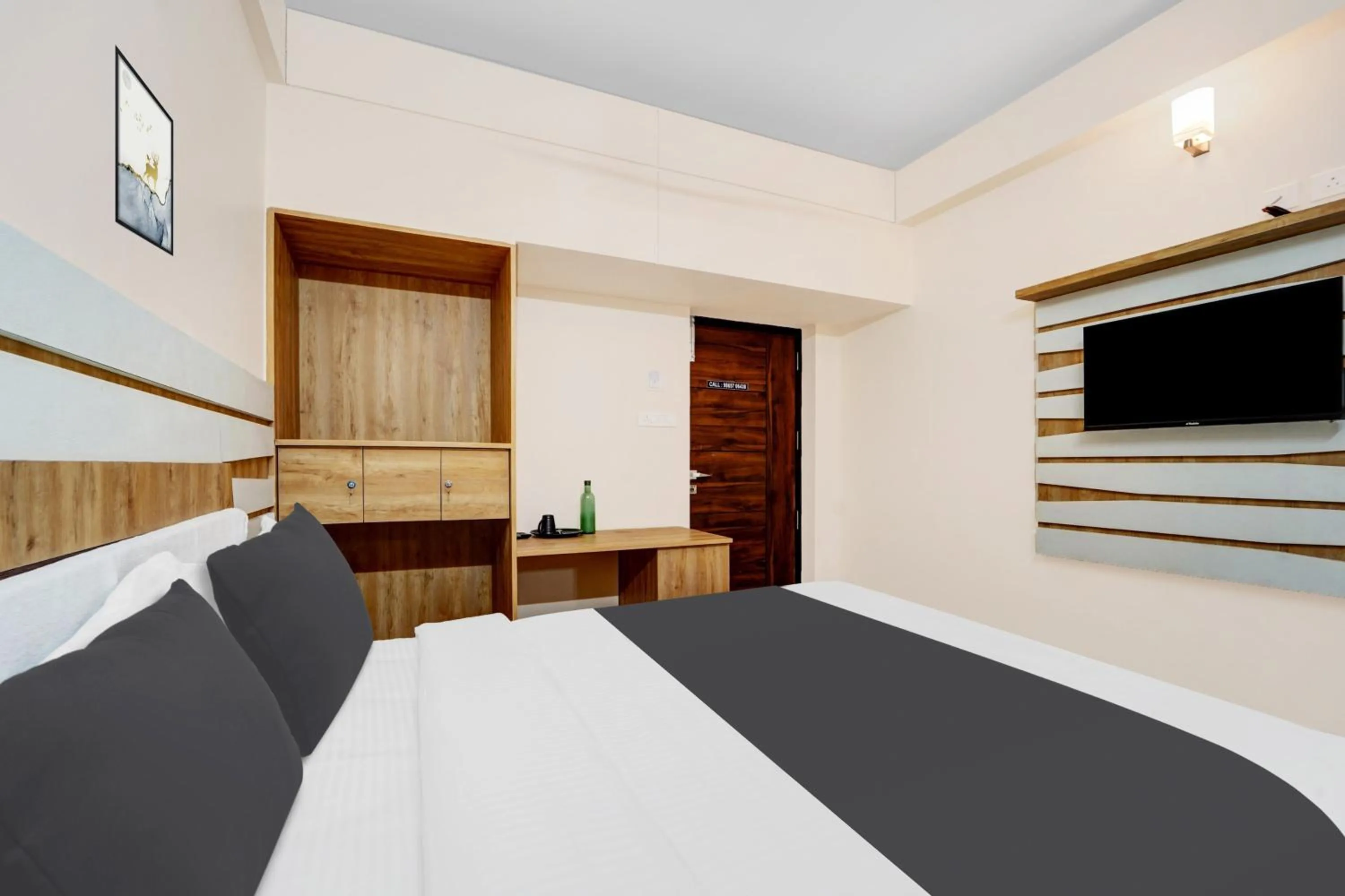 Bedroom, Bed in Super Hotel O Vilankurichi