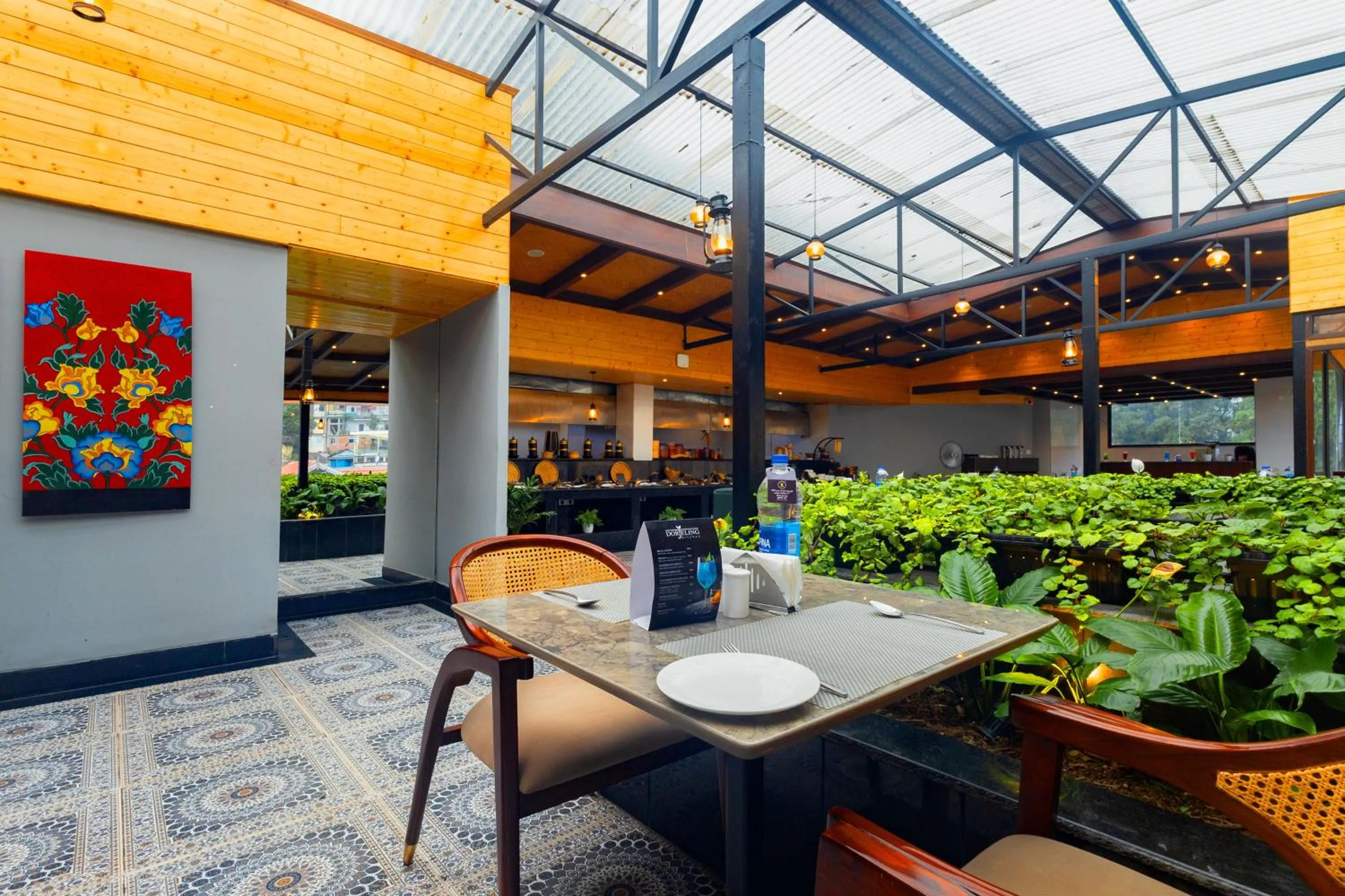 Restaurant/places to eat in Sumitel JB Park