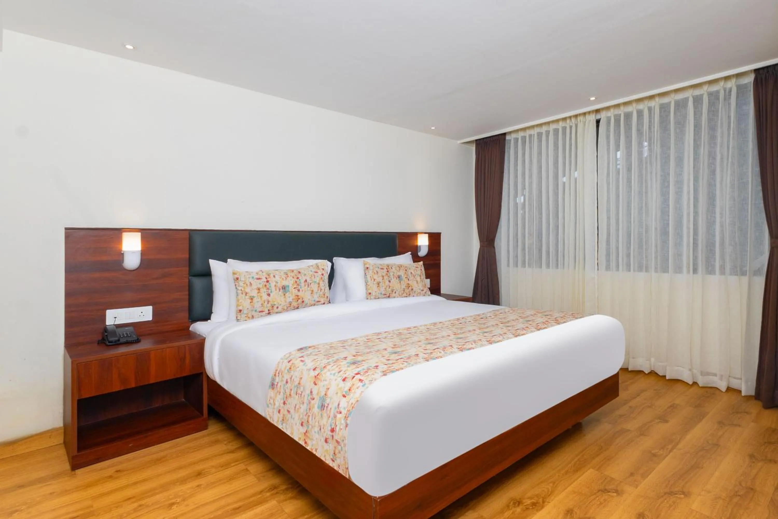 Bedroom, Bed in Sumitel JB Park