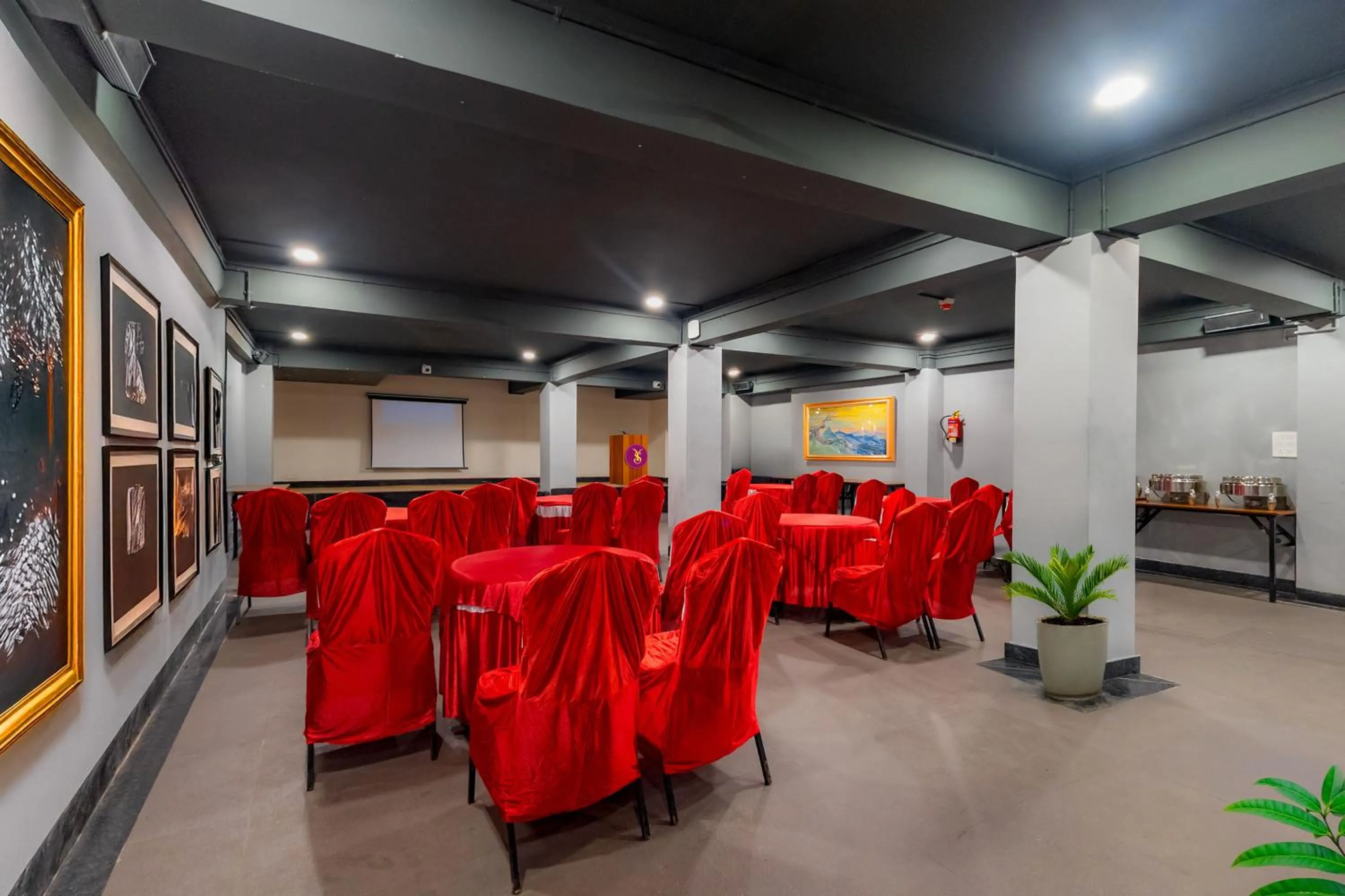 Banquet/Function facilities in Sumitel JB Park