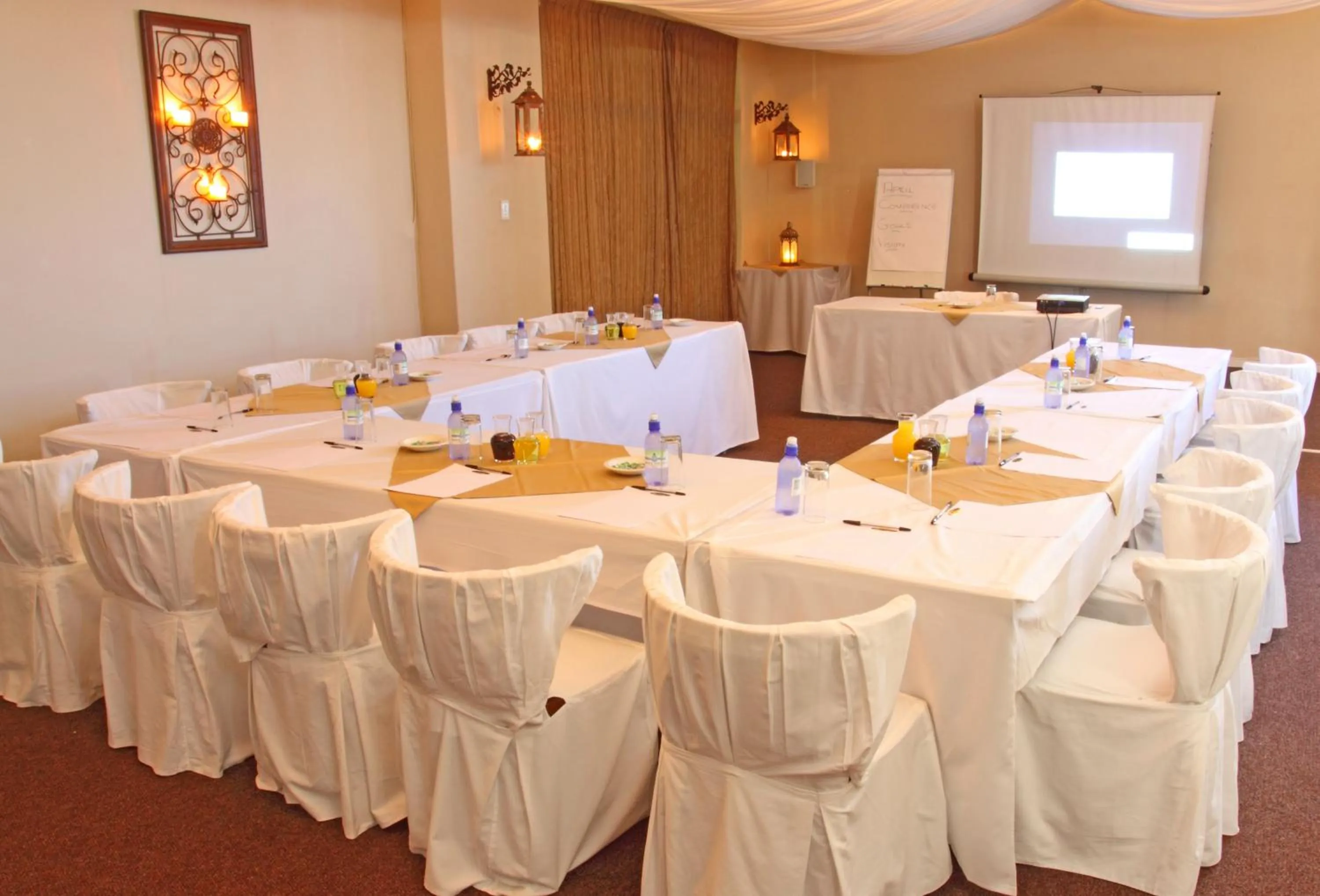 Banquet/Function facilities in Hotel Portao Diaz