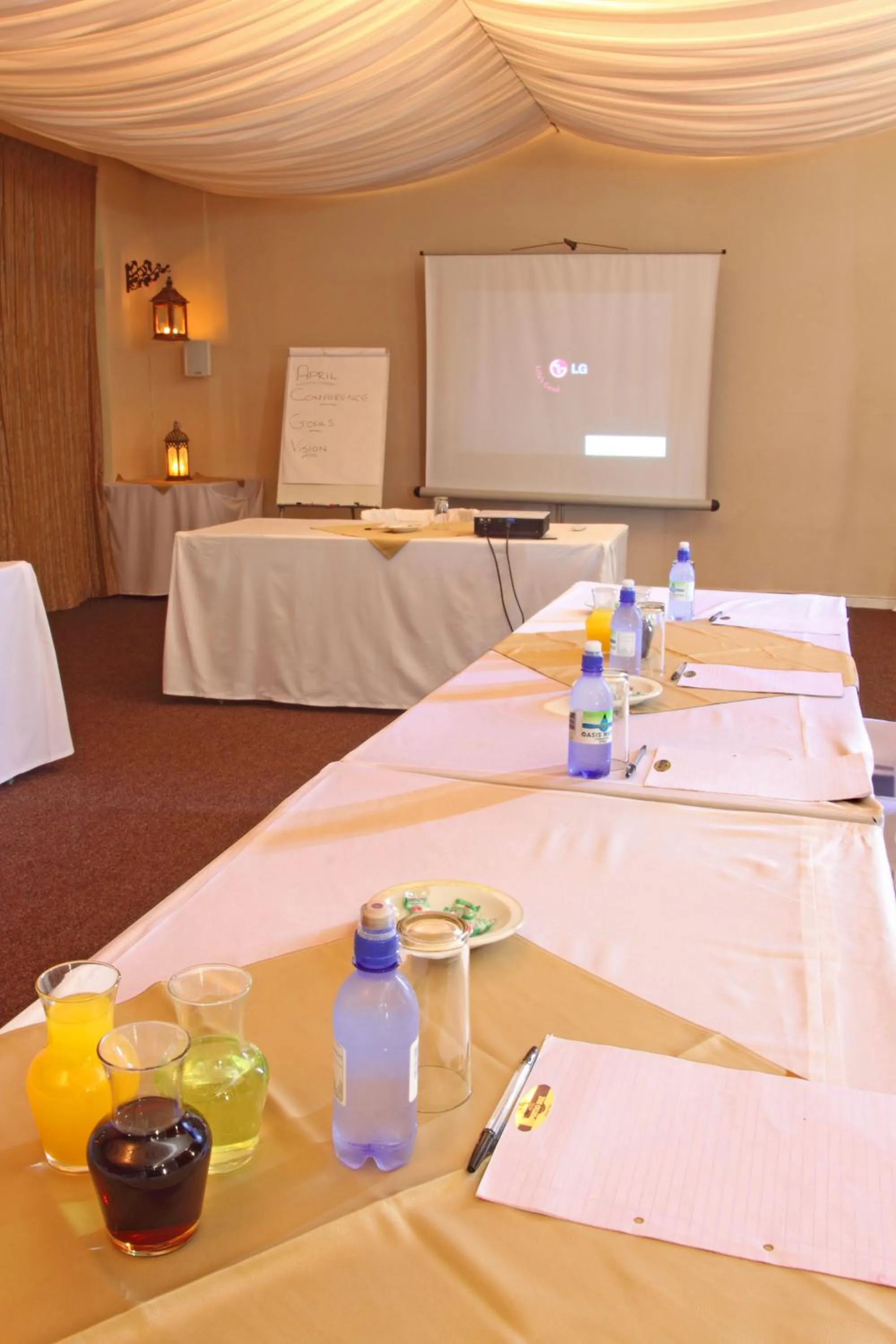 Banquet/Function facilities in Hotel Portao Diaz