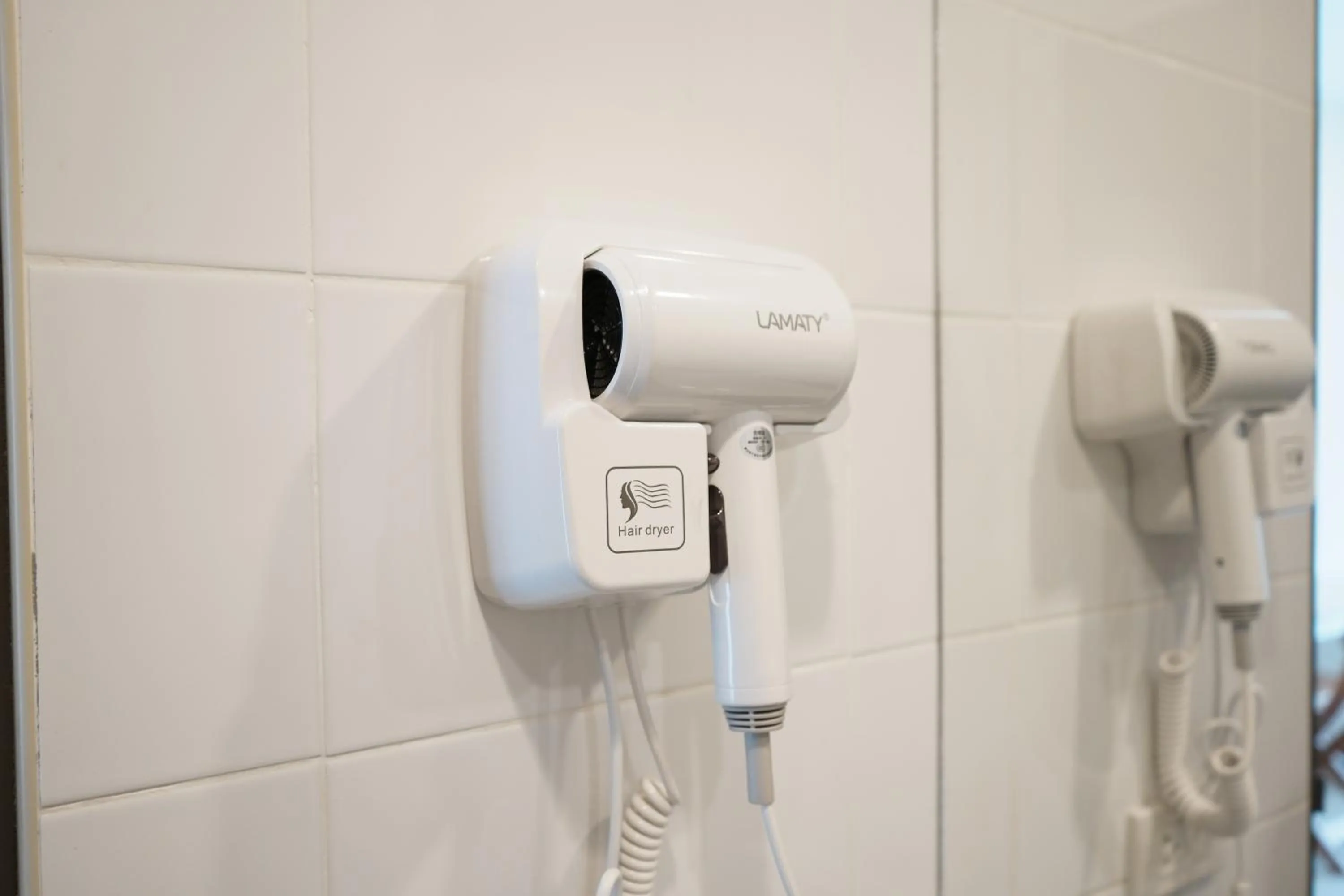 hair dryier in Herry Residence