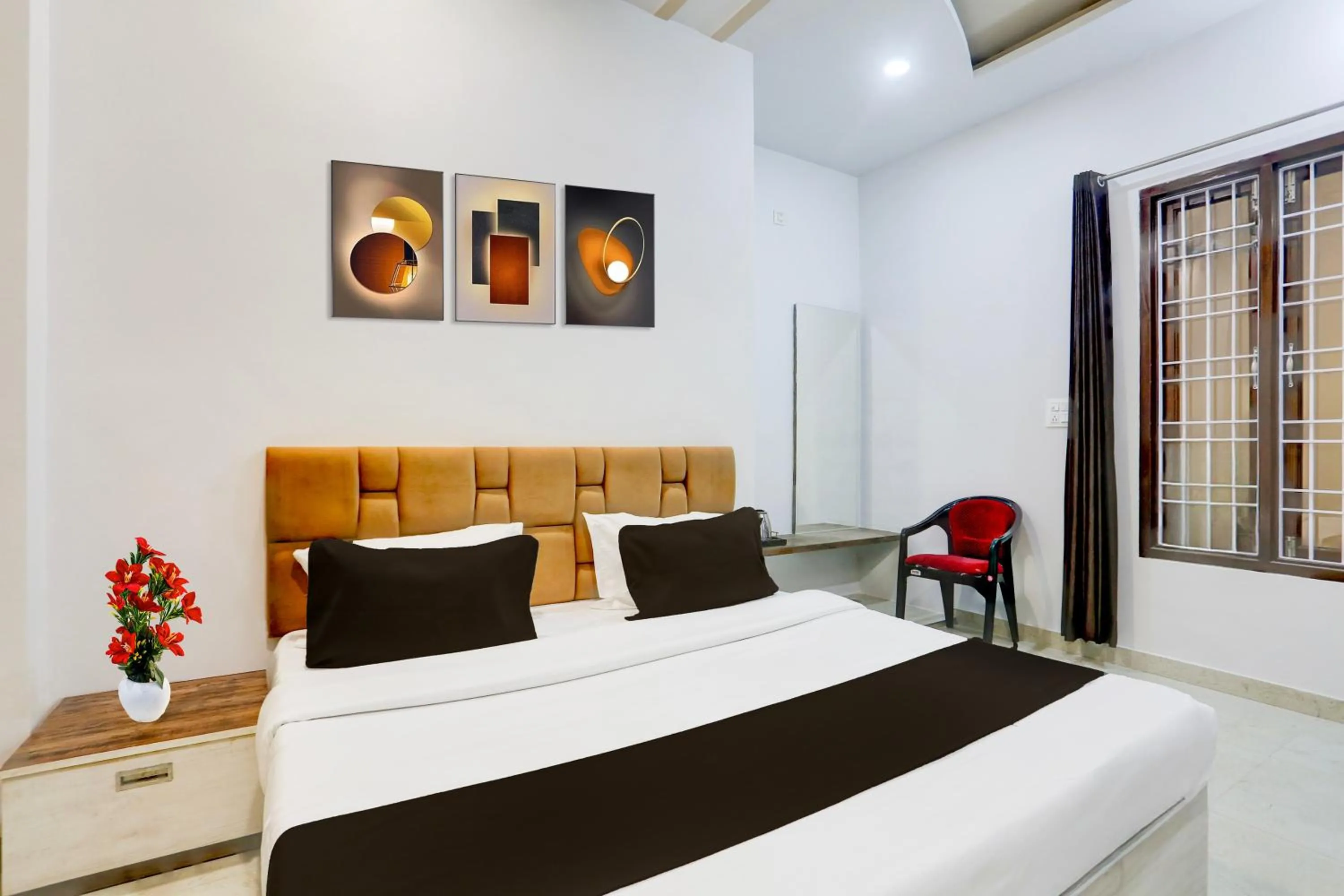 Bedroom, Bed in Super Hotel O Bareilly Near Satellite Bus Stand