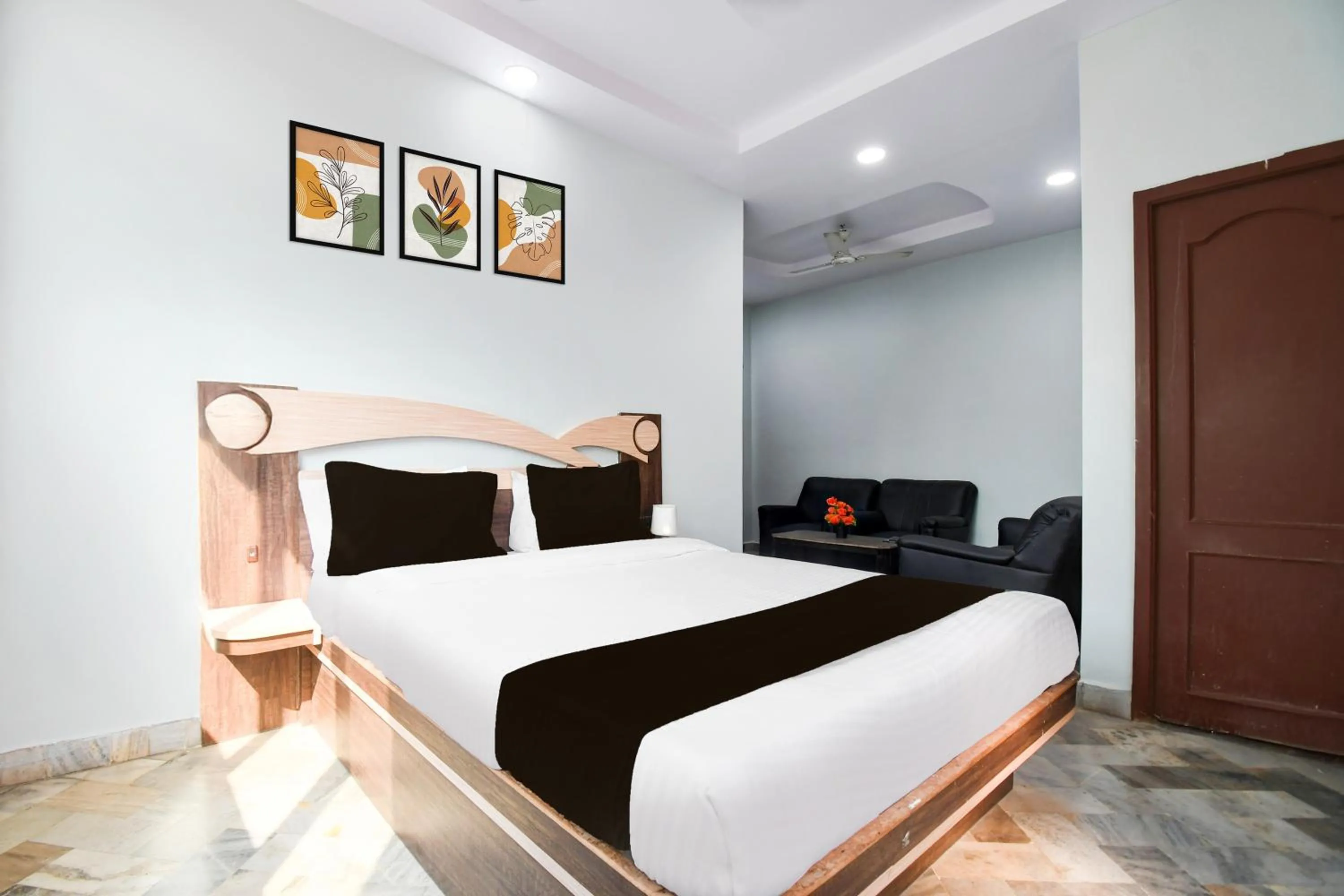 Super Townhouse Jyoti Mahal Road Rayagada