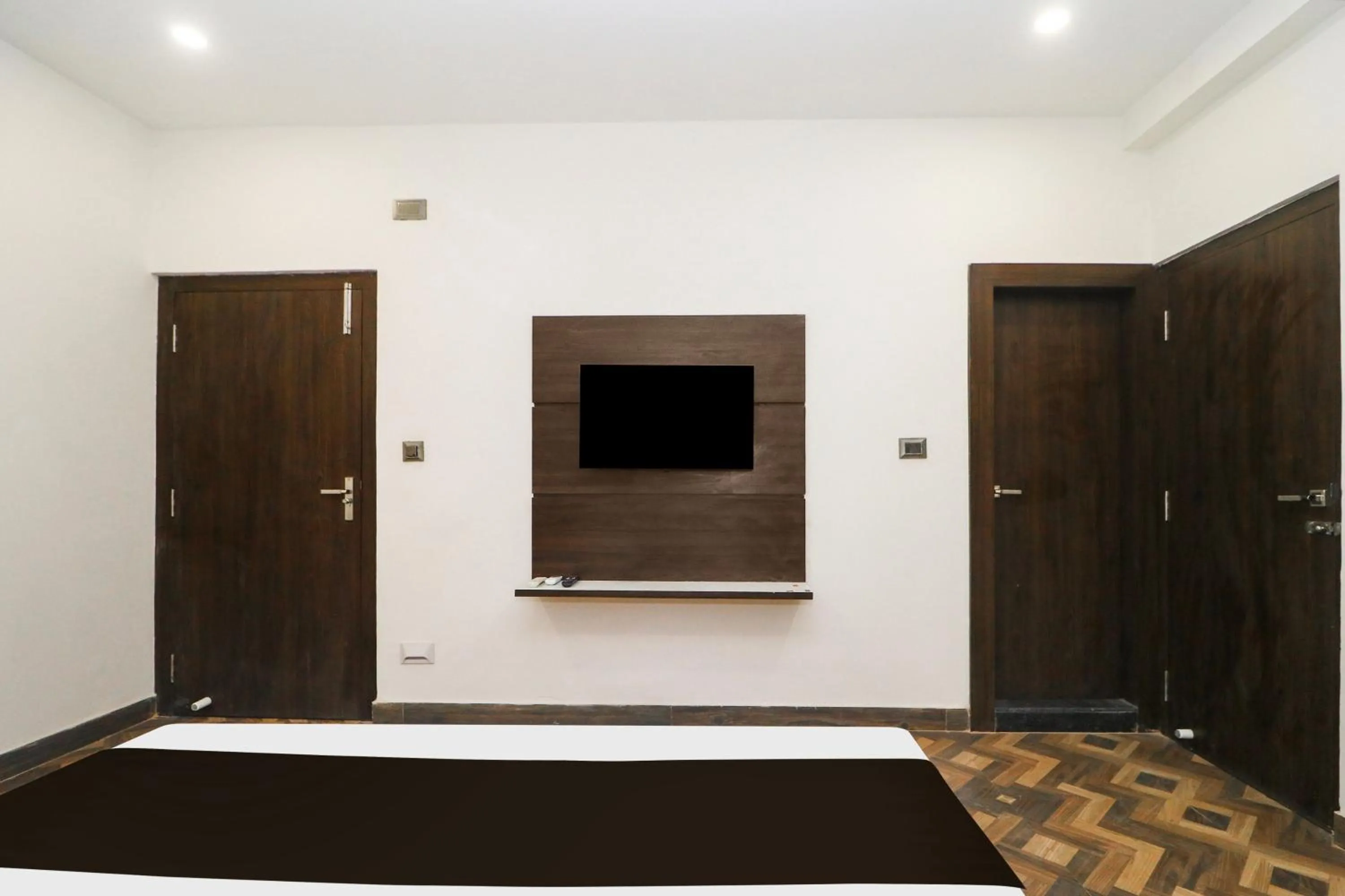Bedroom, Bed in Super Collection O Ranchi Station Road Near Gurudwara Formerly Hotel Galaxy