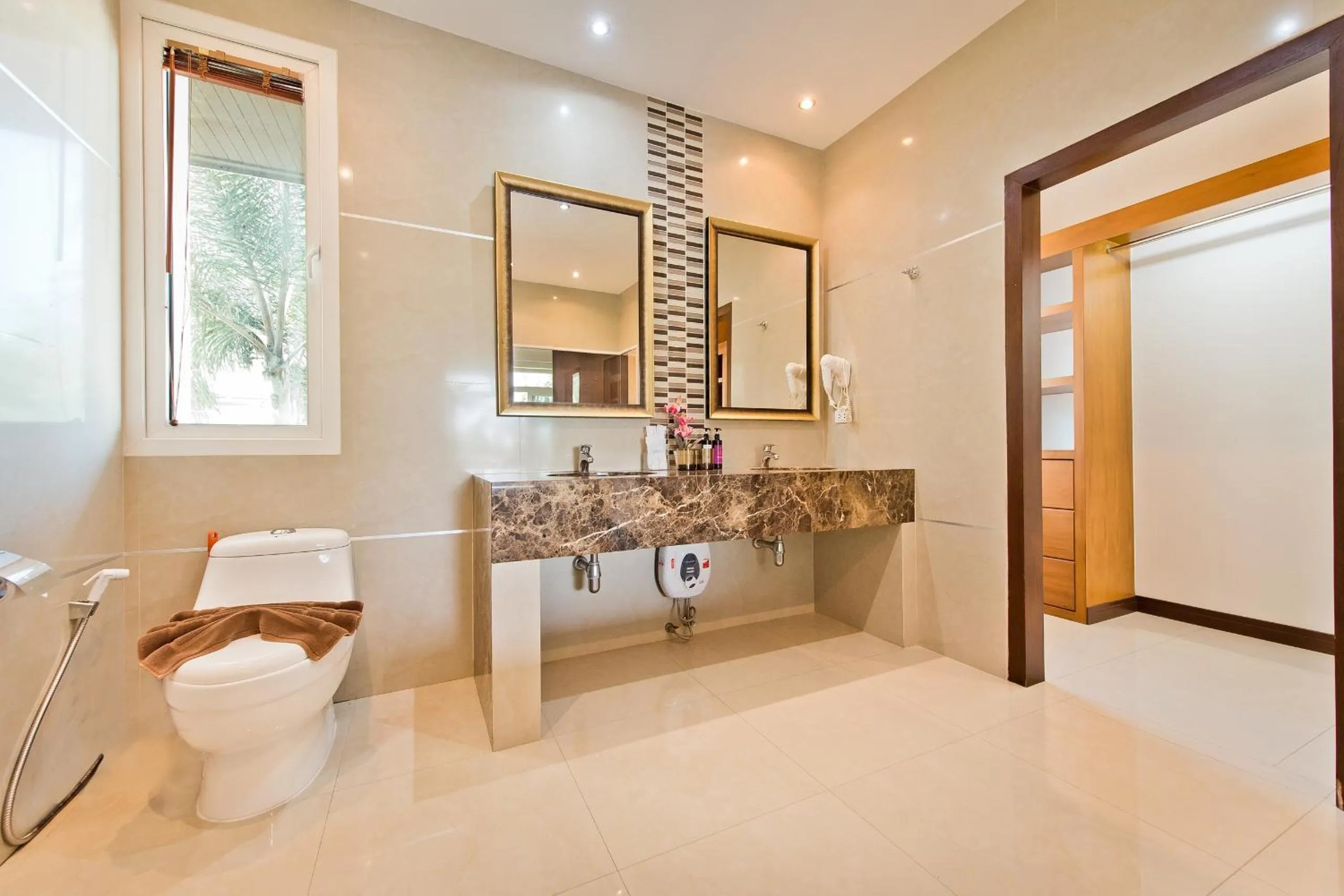 Bathroom in Tropicana Pool Villa