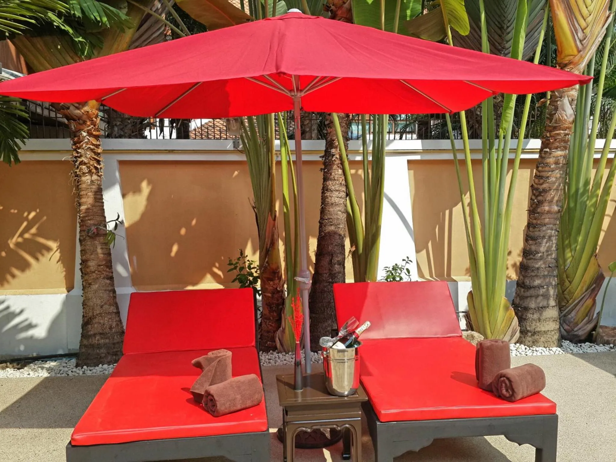 Balcony/Terrace in Tropicana Pool Villa