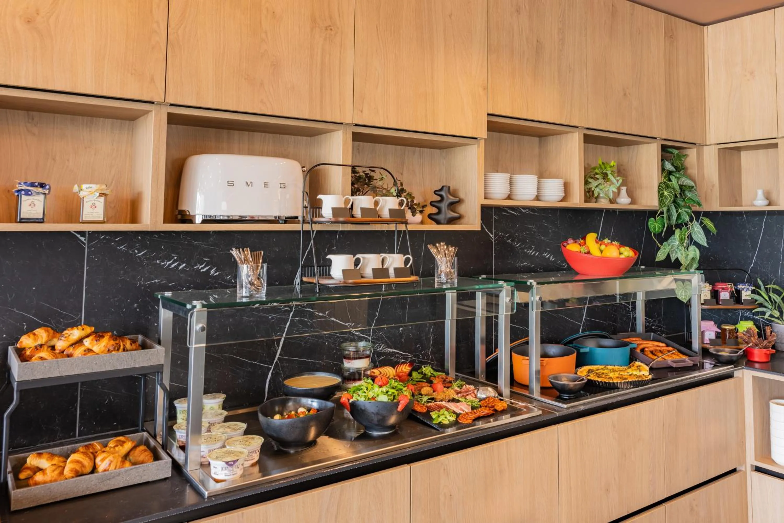 Food and drinks in Viale Boutique Hotel