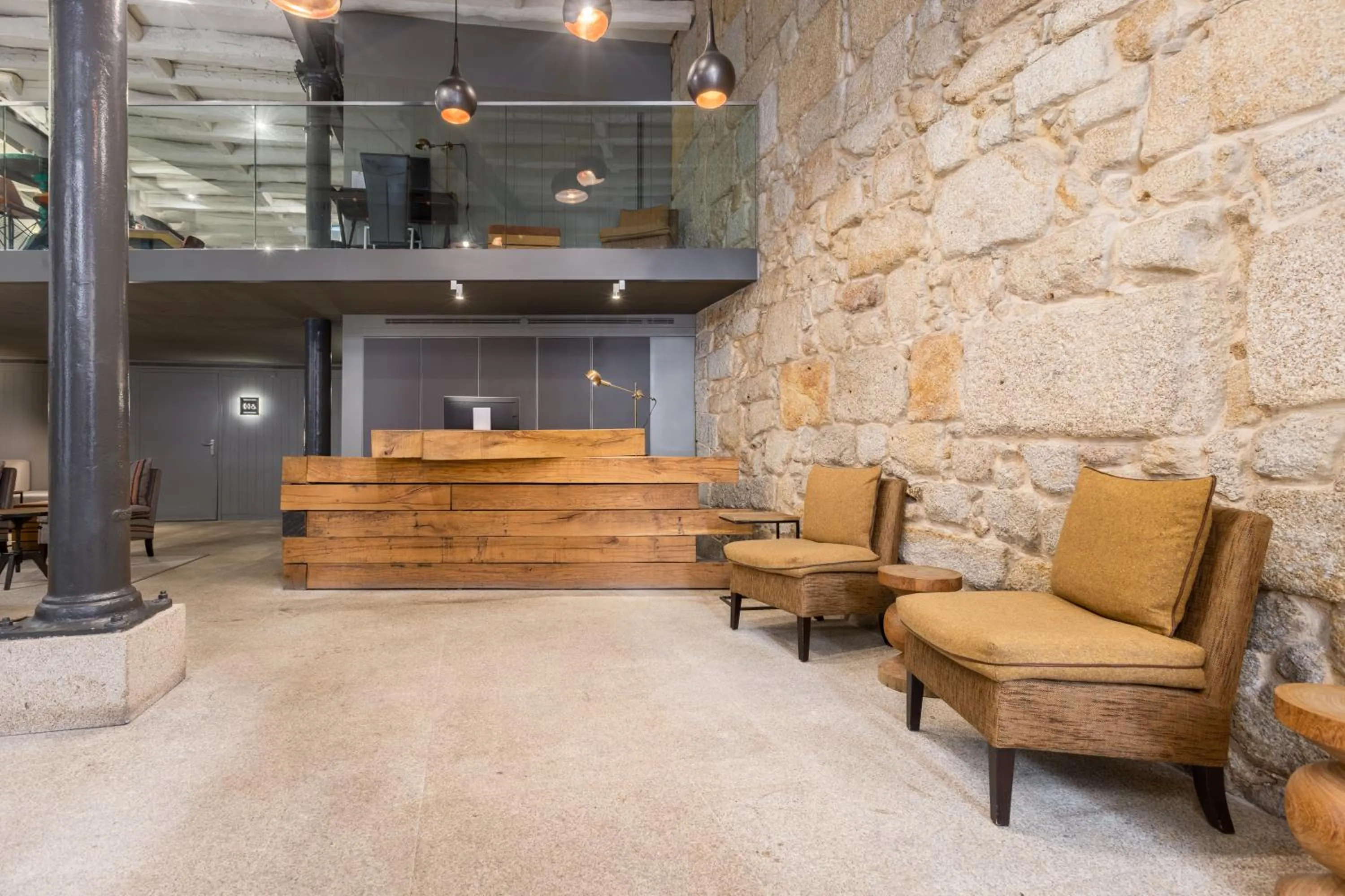 Lobby or reception in Descobertas Boutique Hotel by Aspasios