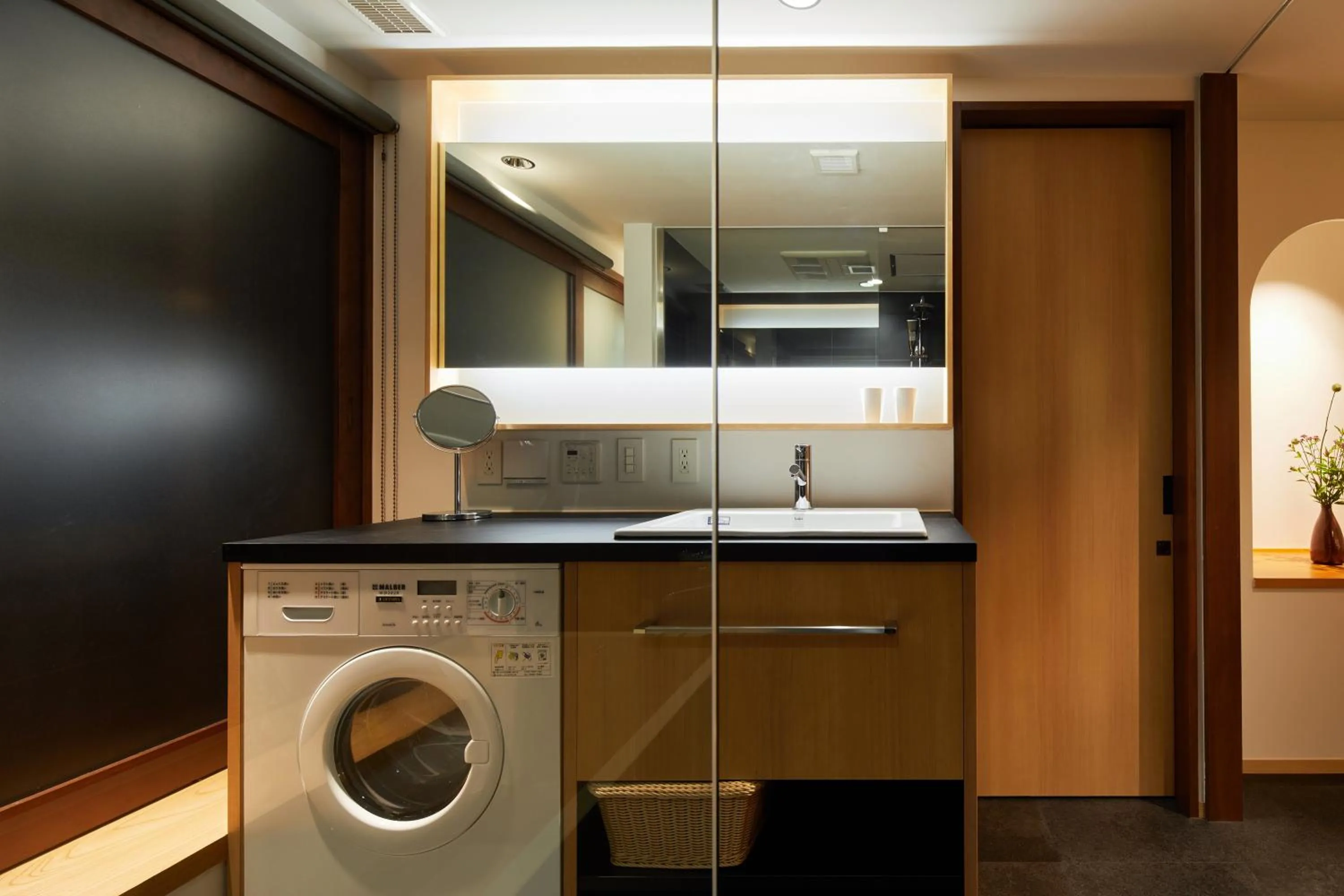 Bathroom in Enso Machiya