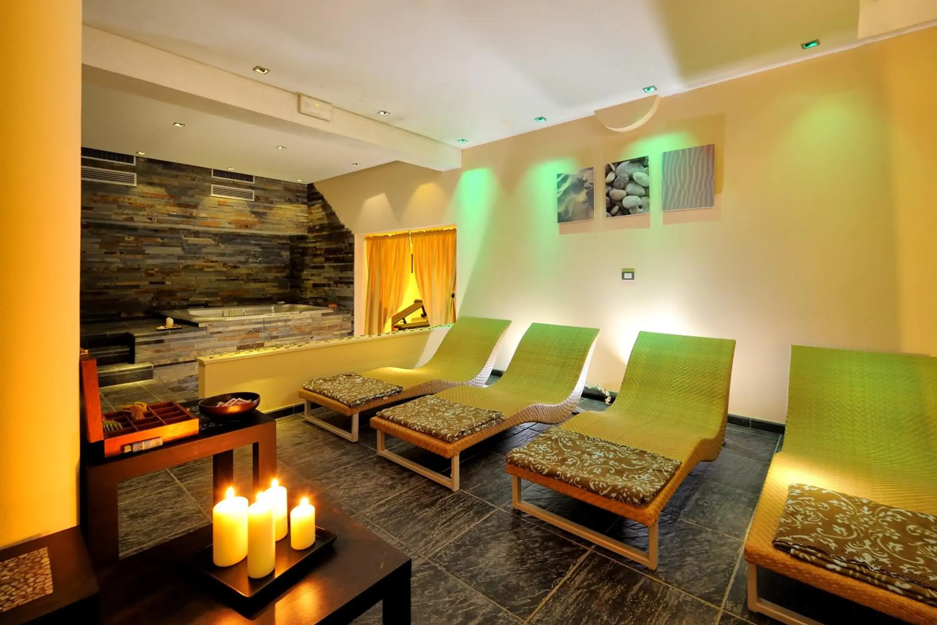 Spa and wellness centre/facilities in Hotel Life