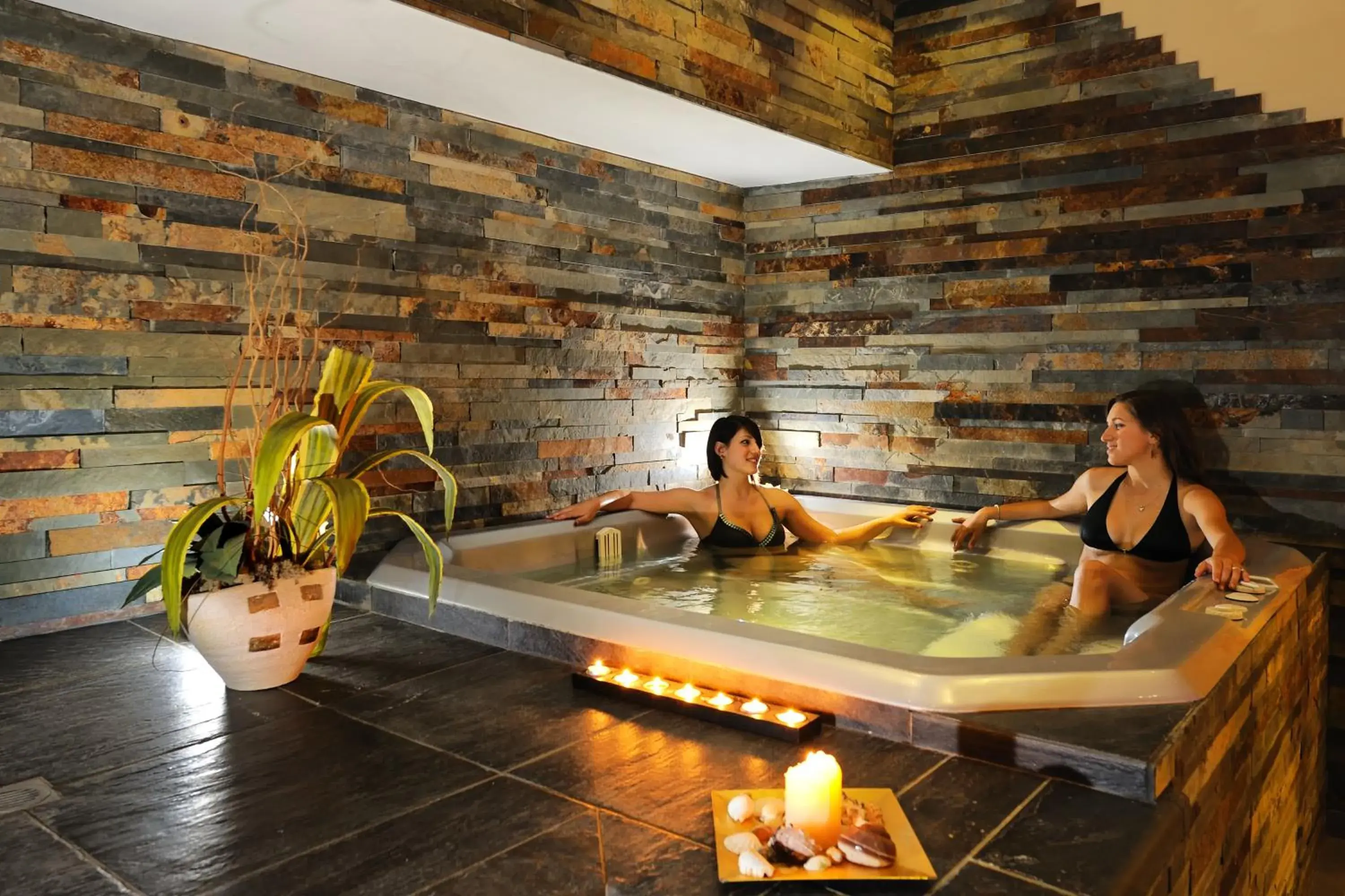 Guests, Spa/Wellness in Hotel Life