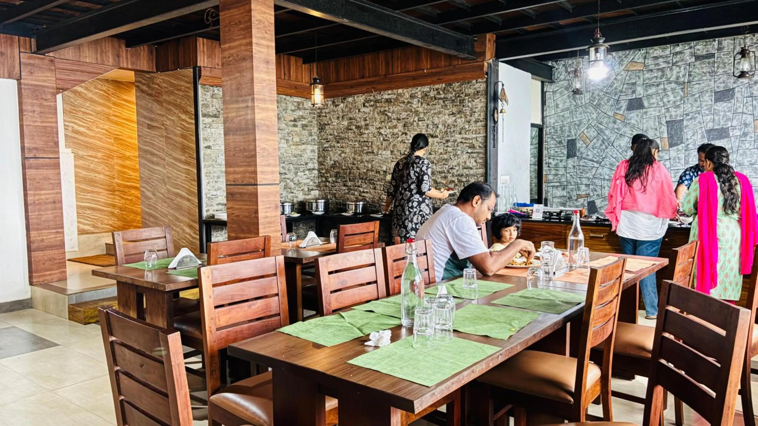 Ibex Resorts, Valparai Tale Rock