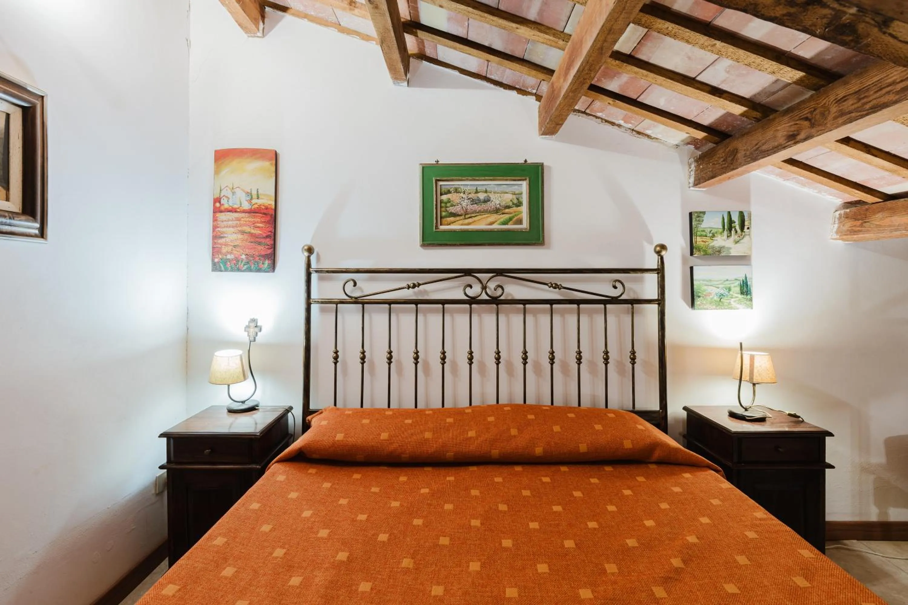 One-Bedroom Apartment with Garden View in Bio Agriturismo Castelluzzo
