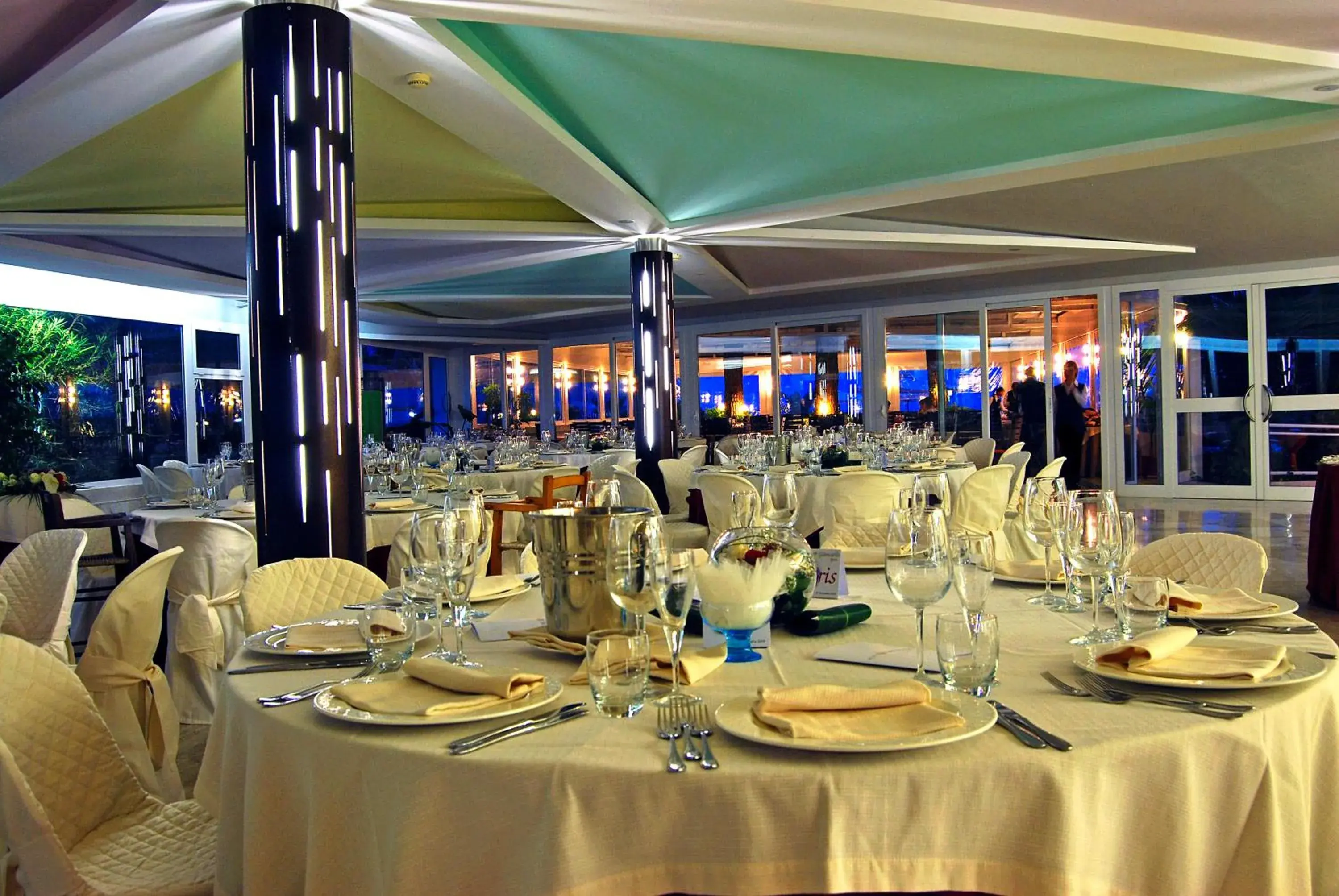 Restaurant/places to eat in Torre Del Sole Restaurant/places to eat in Torre Del Sole