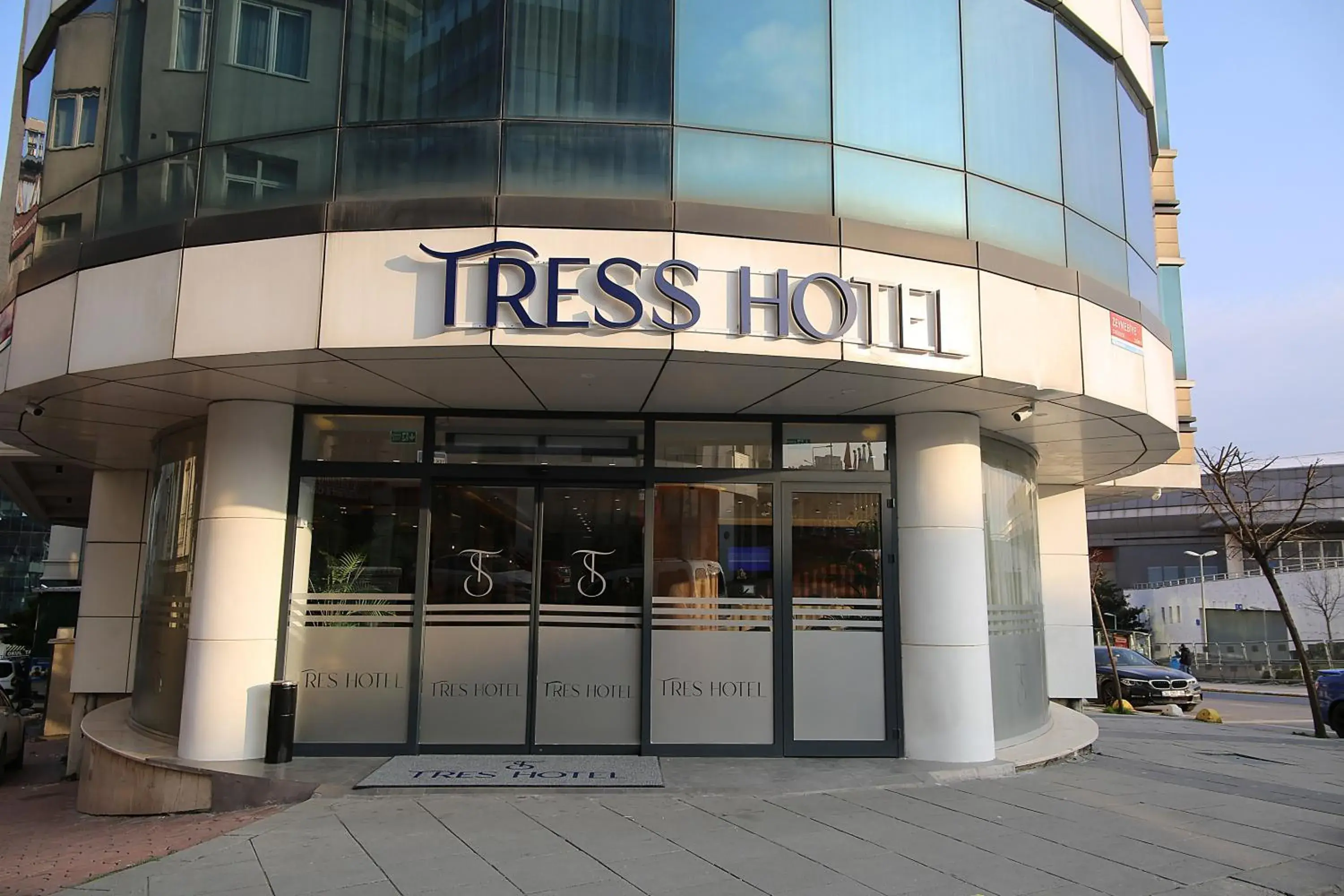 Tress Hotel Tress Hotel