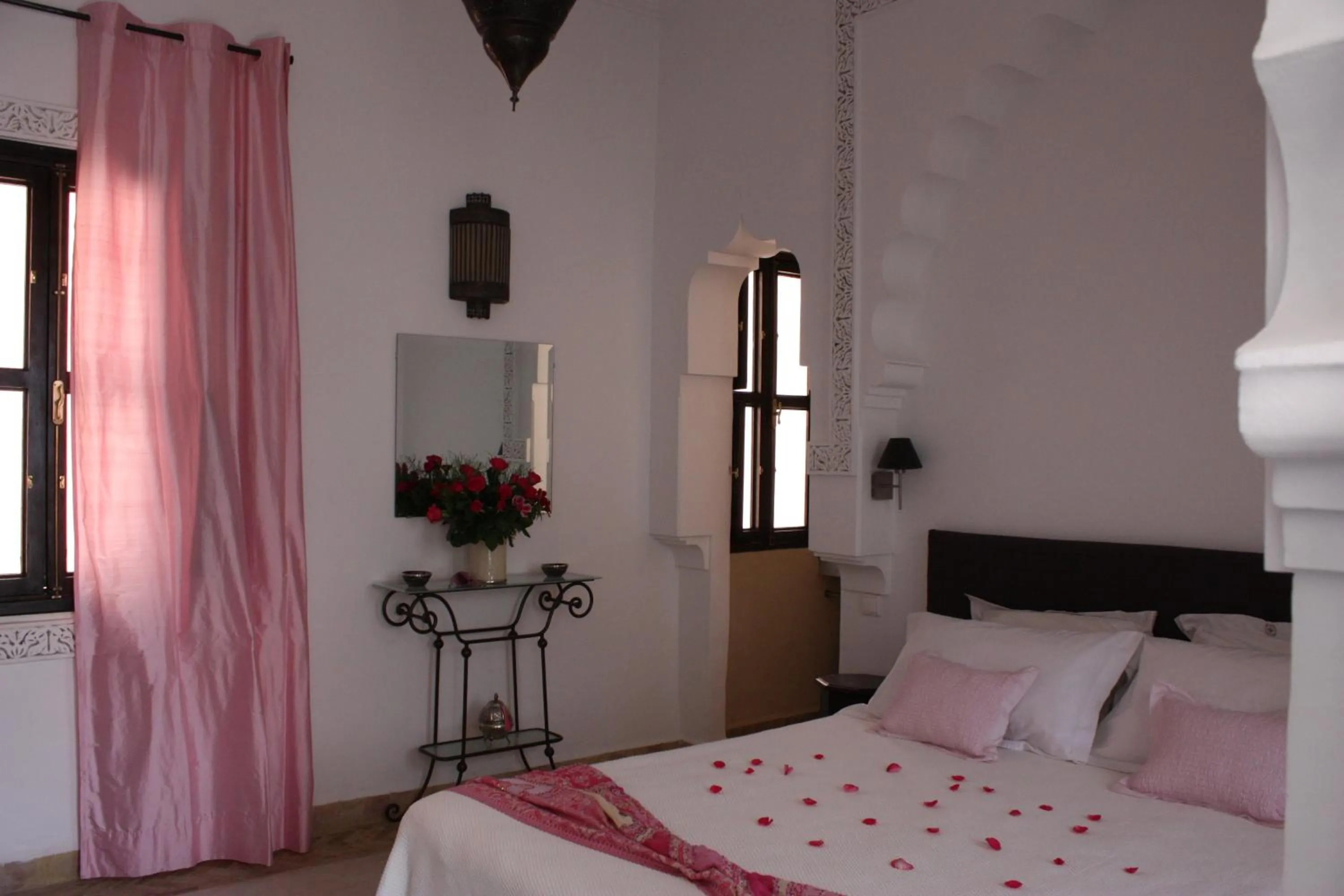 Bed in Riad La Villa Marrakech