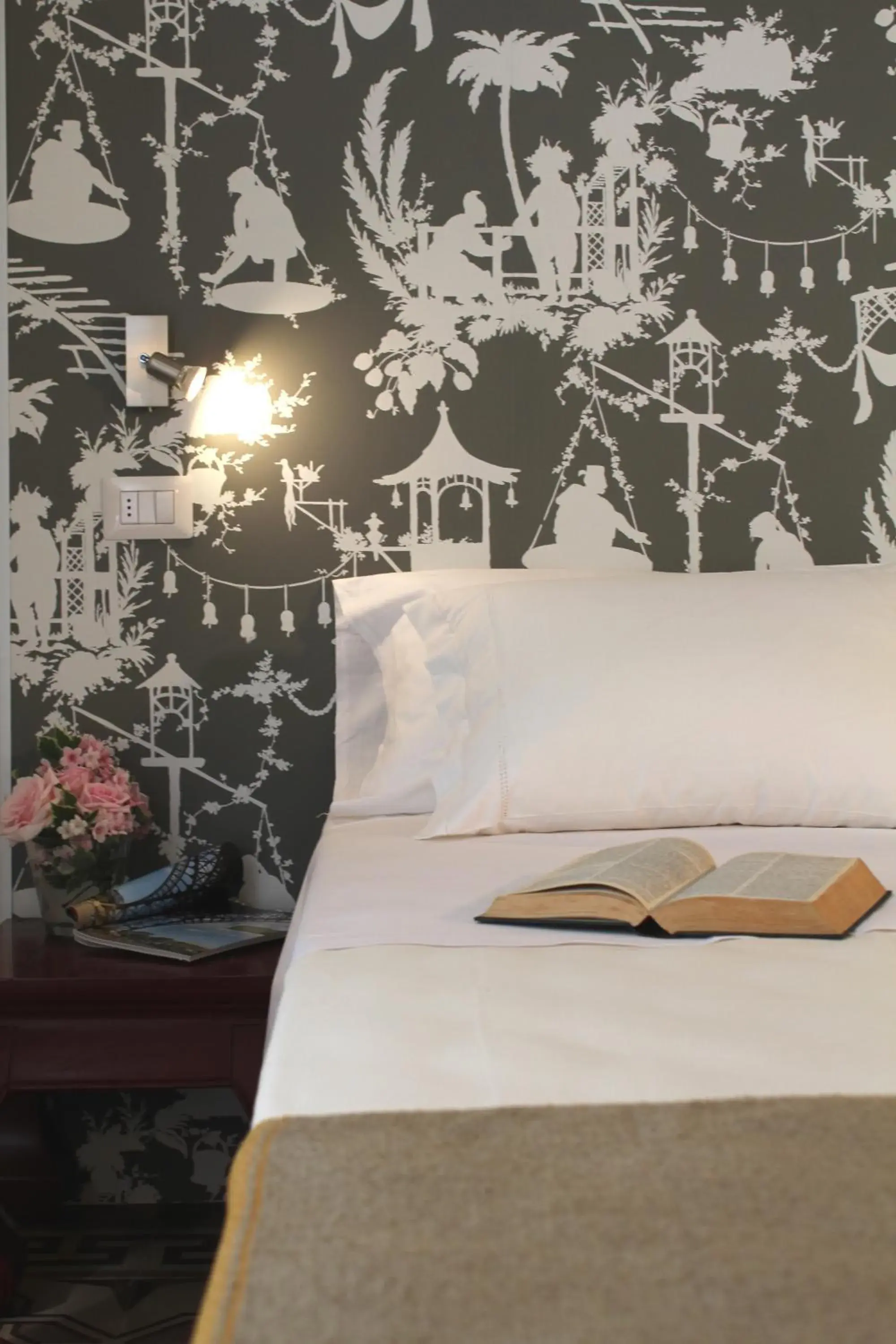 Superior Double Room in Lucca in Villa Lucrezia Superior Double Room in Lucca in Villa Lucrezia