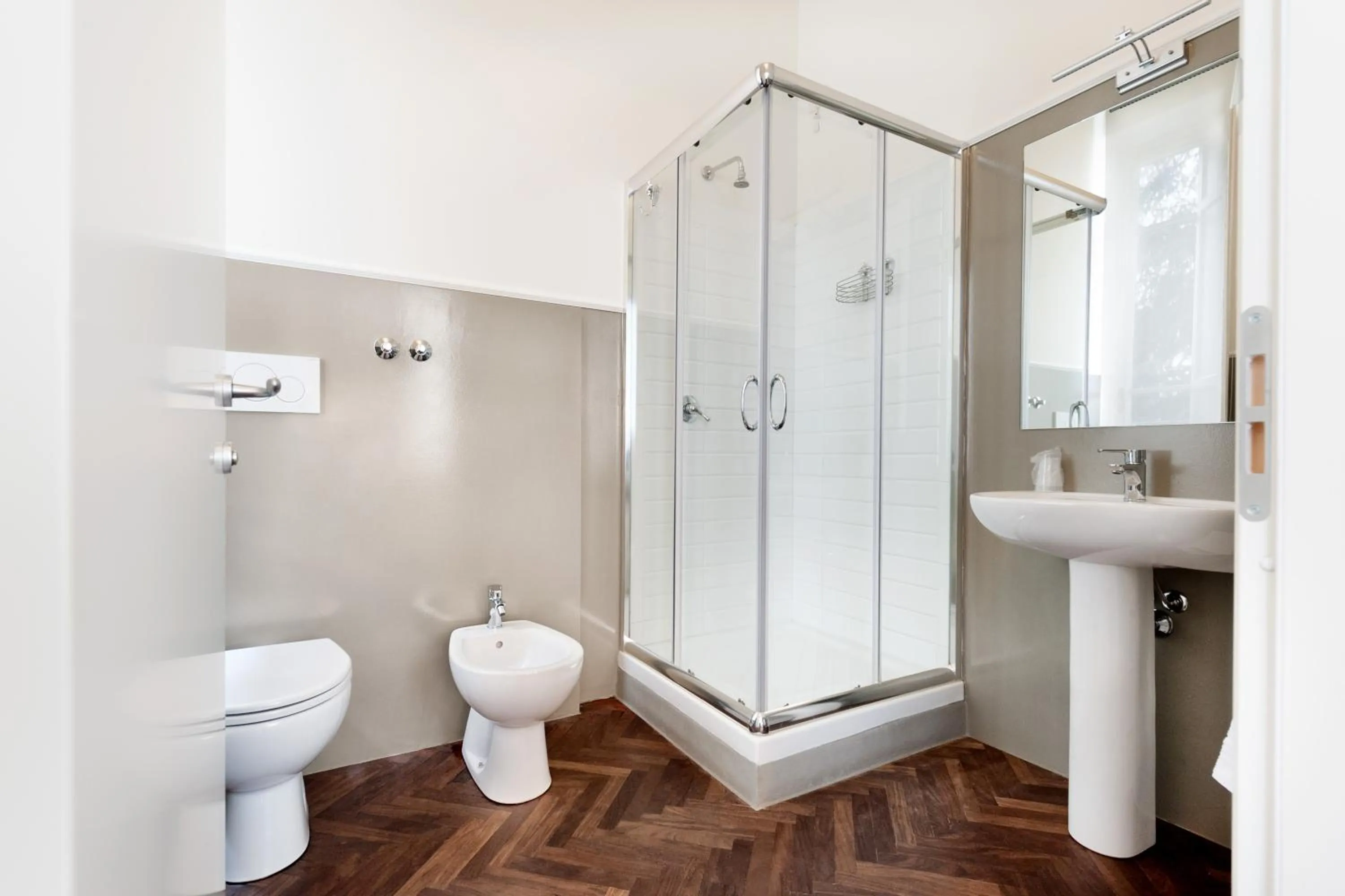 Bathroom in Lucca in Villa Lucrezia