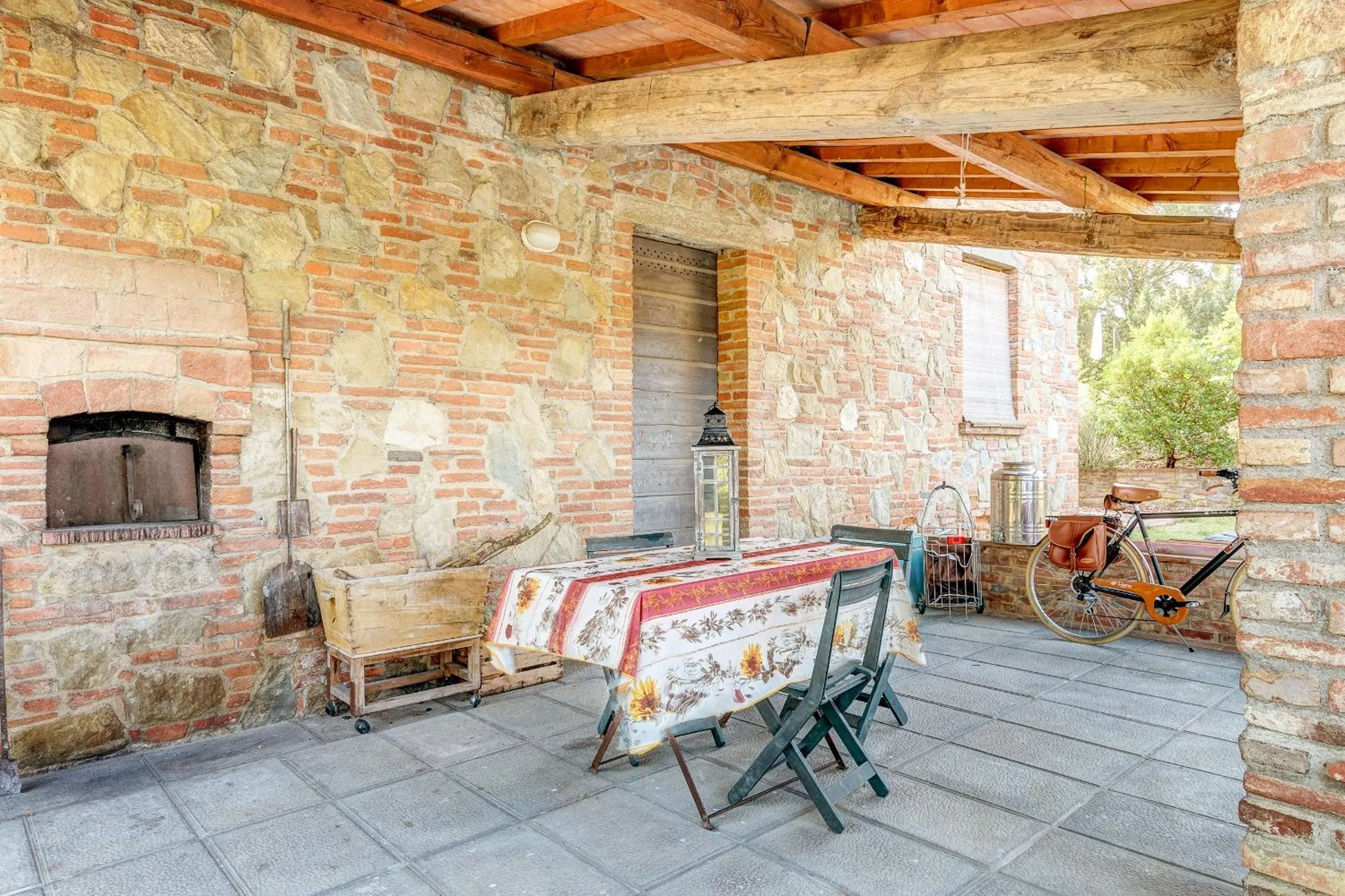 Patio in Agriturismo Il poggiarello