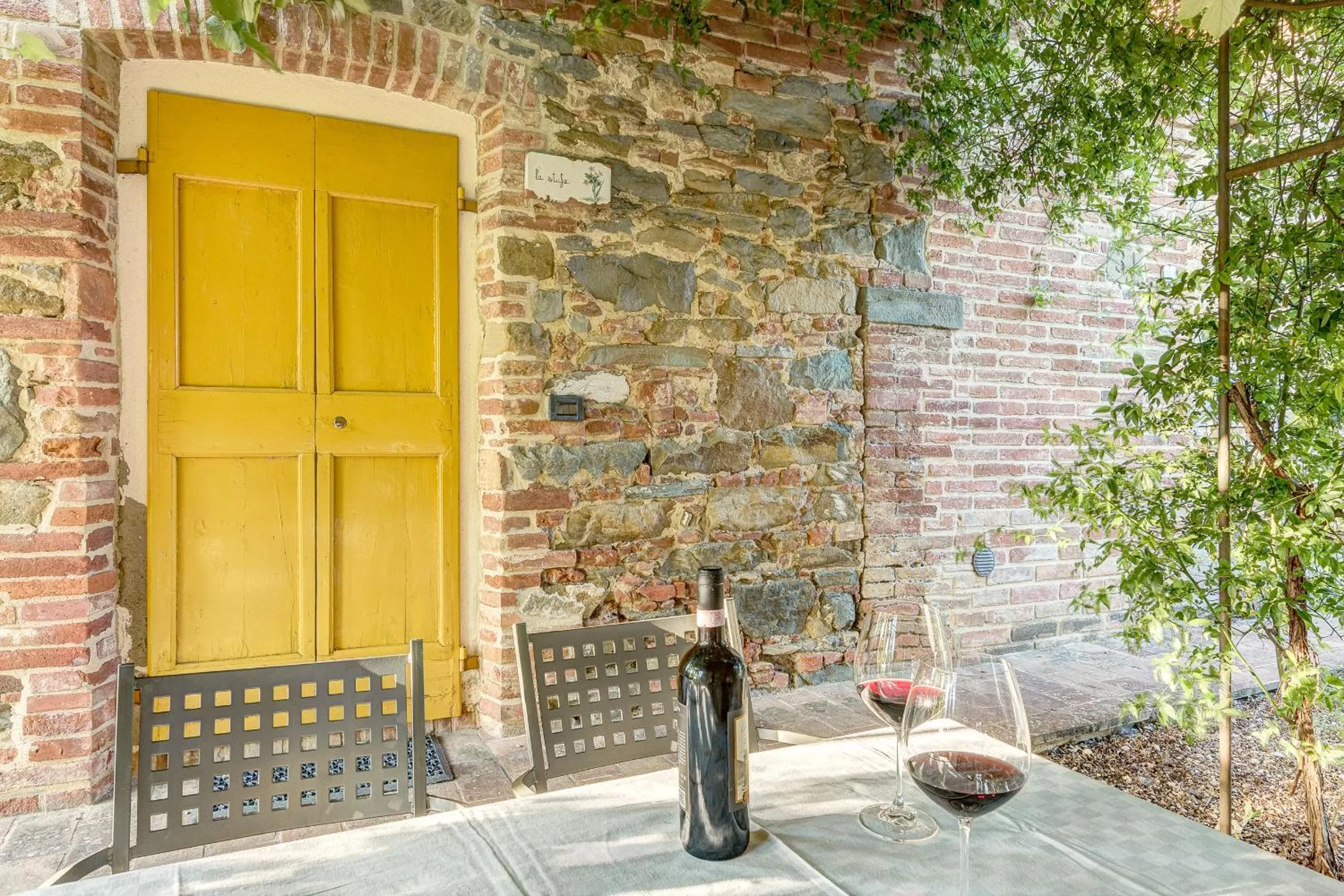 Patio in Agriturismo Il poggiarello