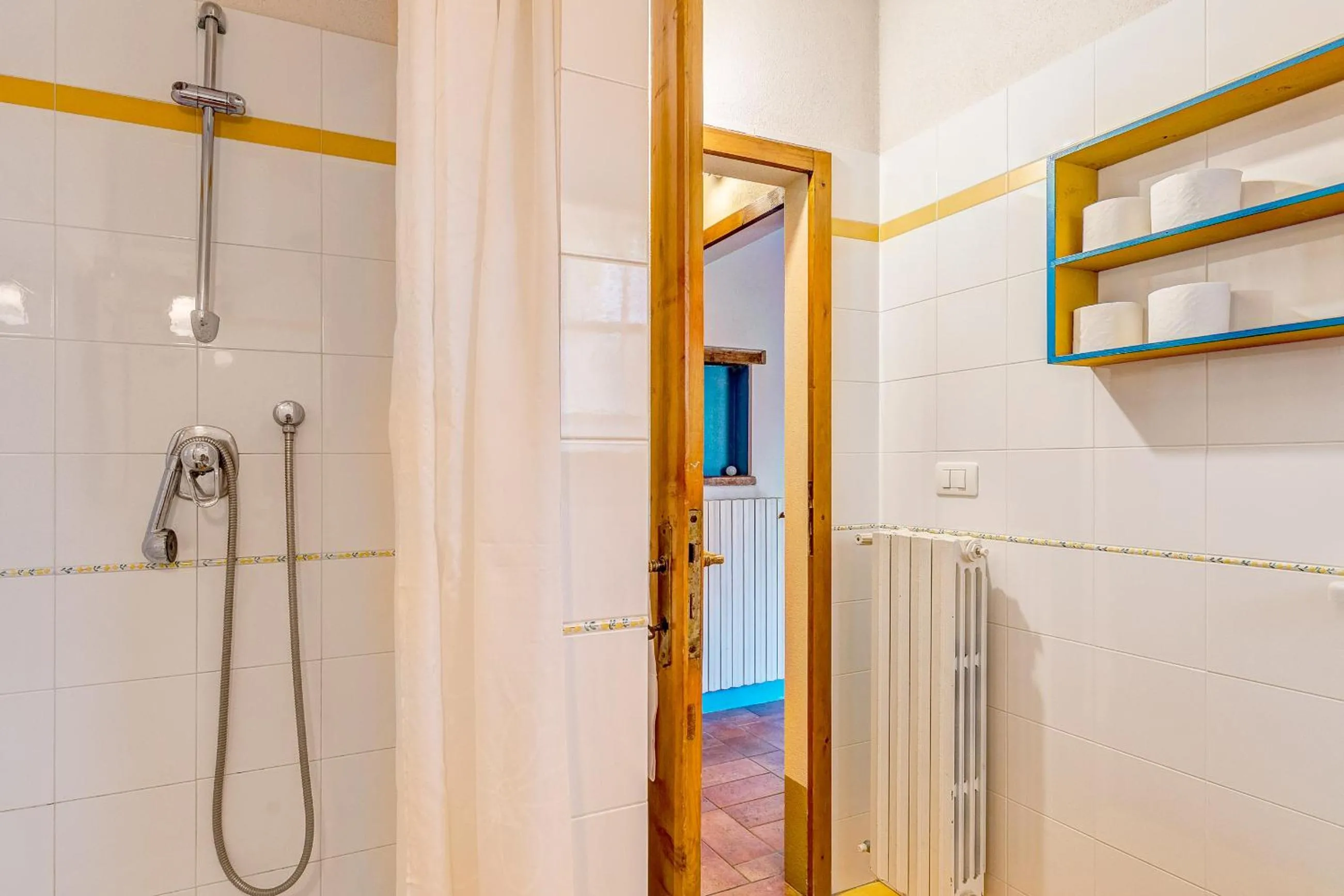 Shower in Agriturismo Il poggiarello