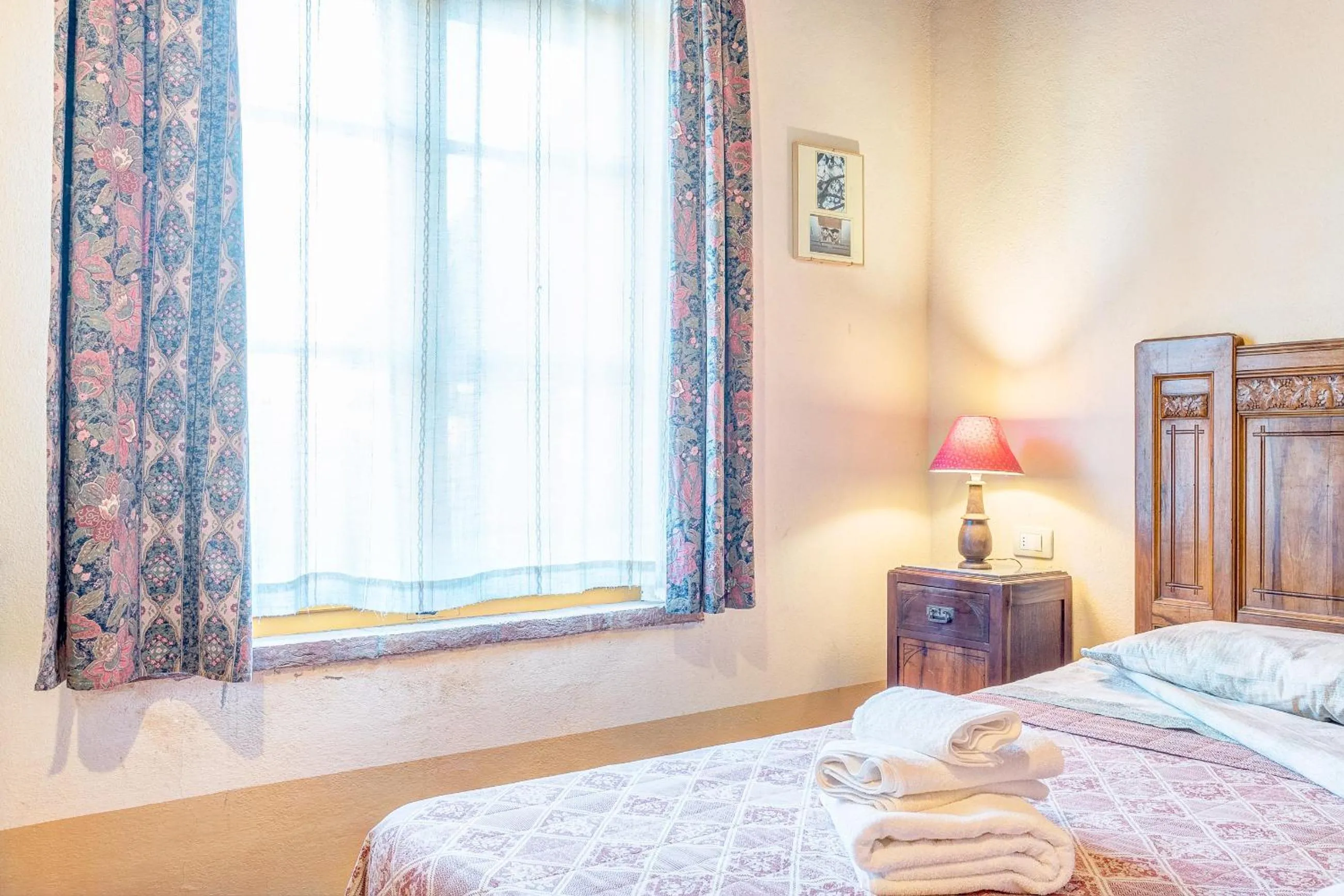 Bedroom, Bed in Agriturismo Il poggiarello